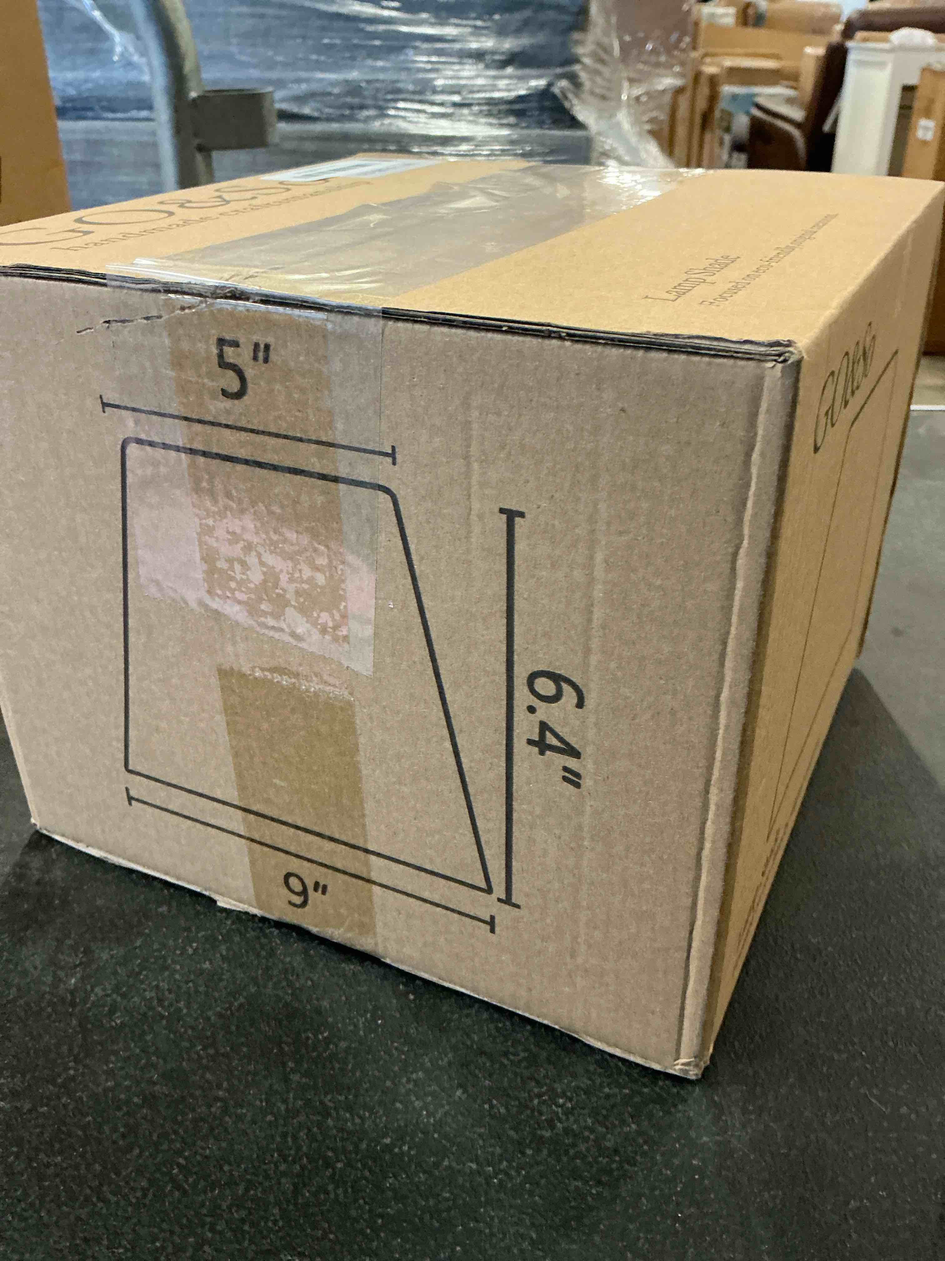 https://s3.amazonaws.com/lotting-images-prod/bidfta/PNK1320504_1740257675333.jpeg