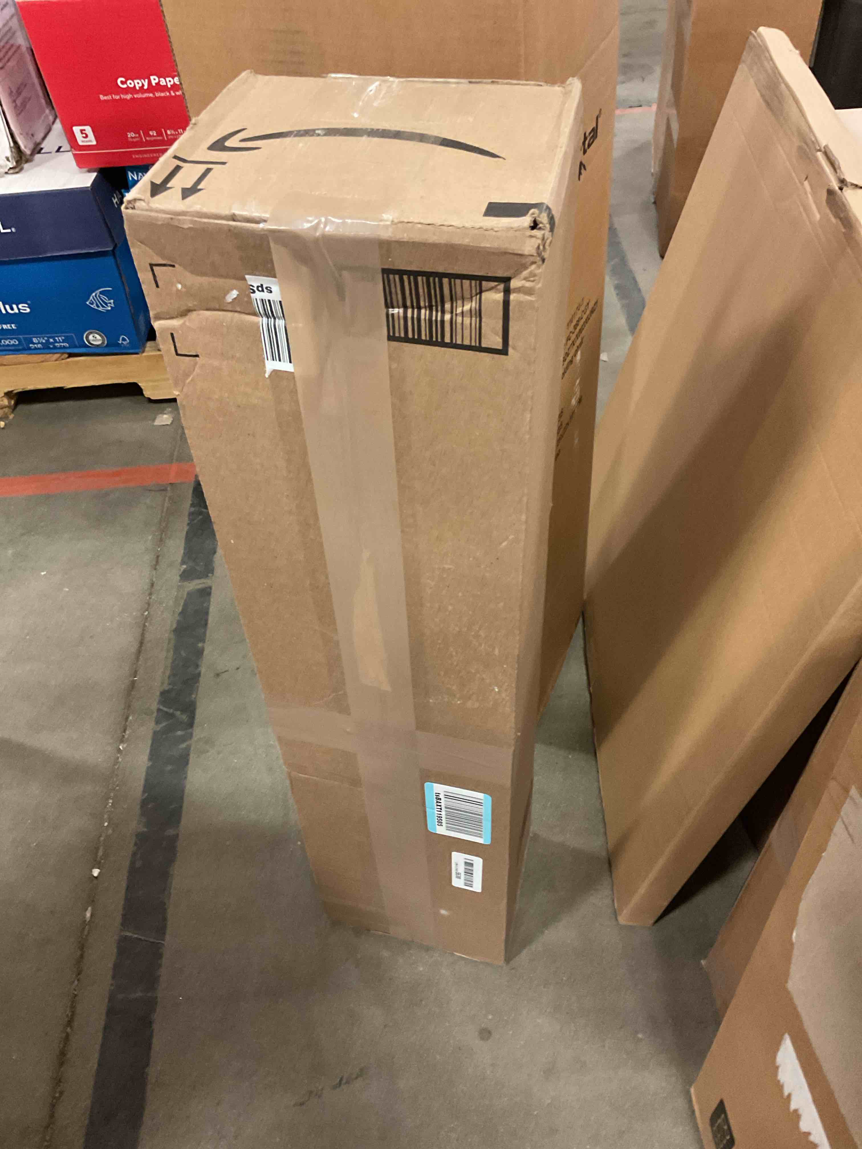 https://s3.amazonaws.com/lotting-images-prod/bidfta/PNK1322327_1741290402649.jpeg