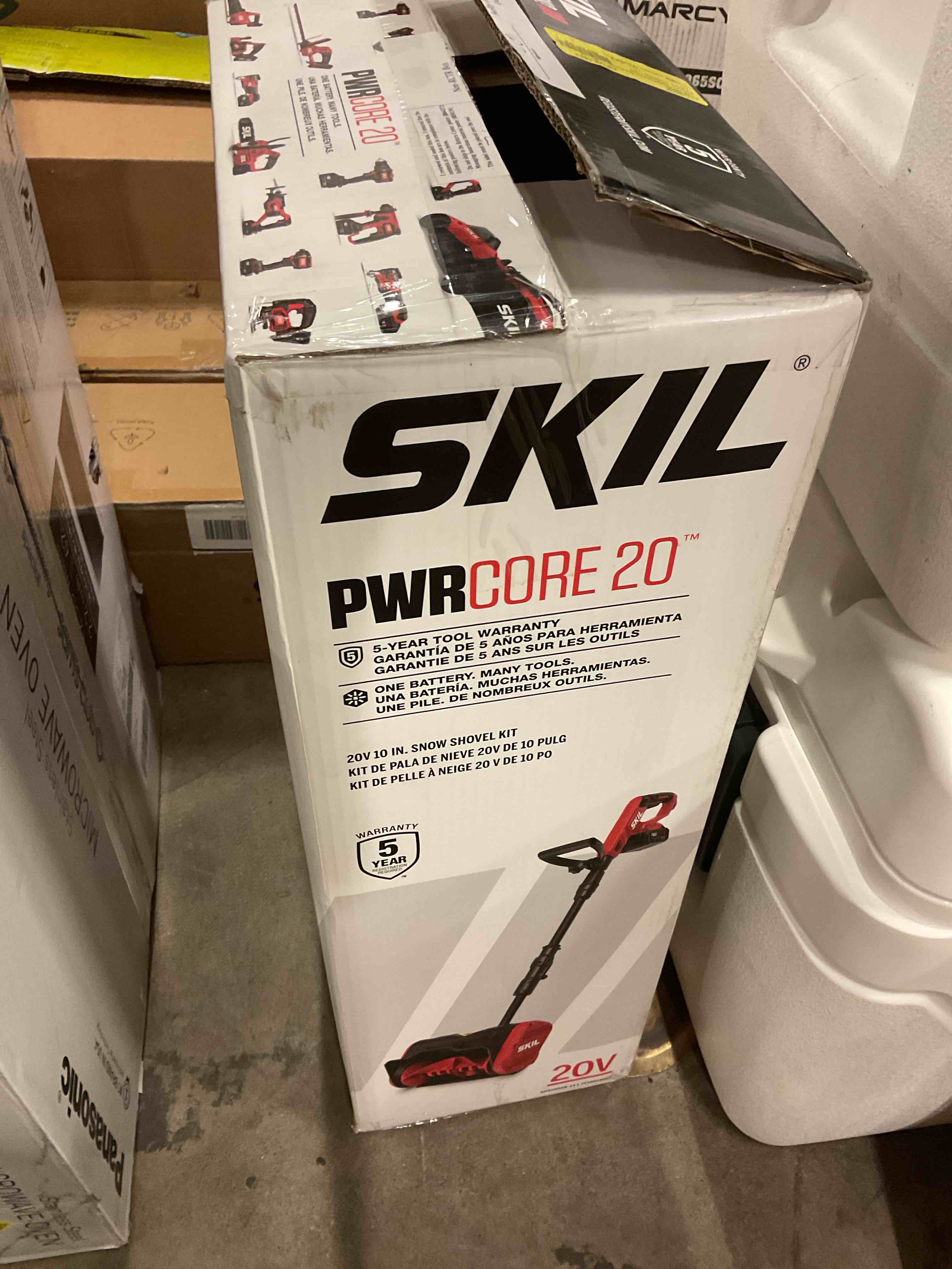 https://s3.amazonaws.com/lotting-images-prod/bidfta/PNK1323439_1742486941414.jpeg
