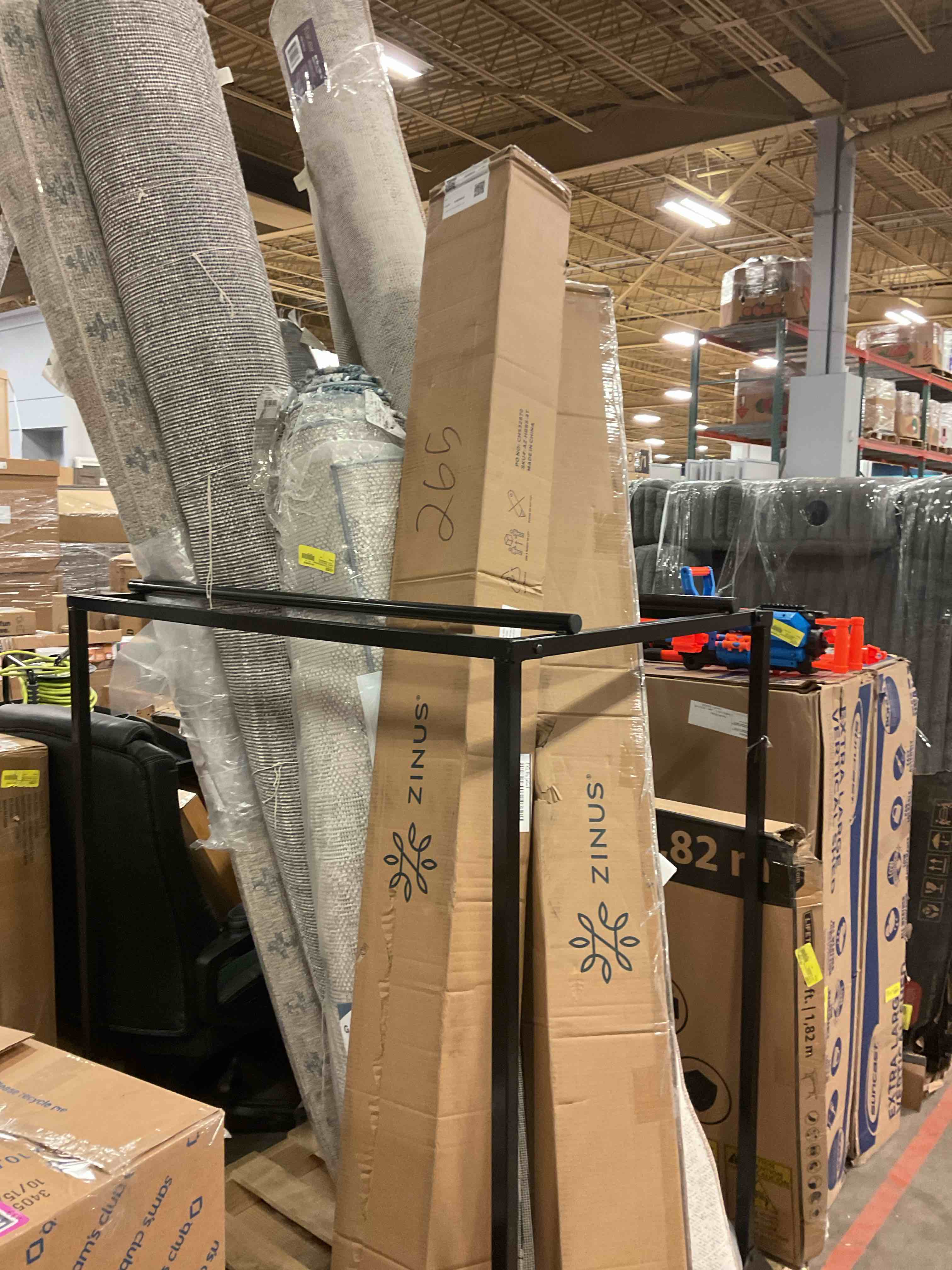 https://s3.amazonaws.com/lotting-images-prod/bidfta/PNK1323444_1742487619116.jpeg