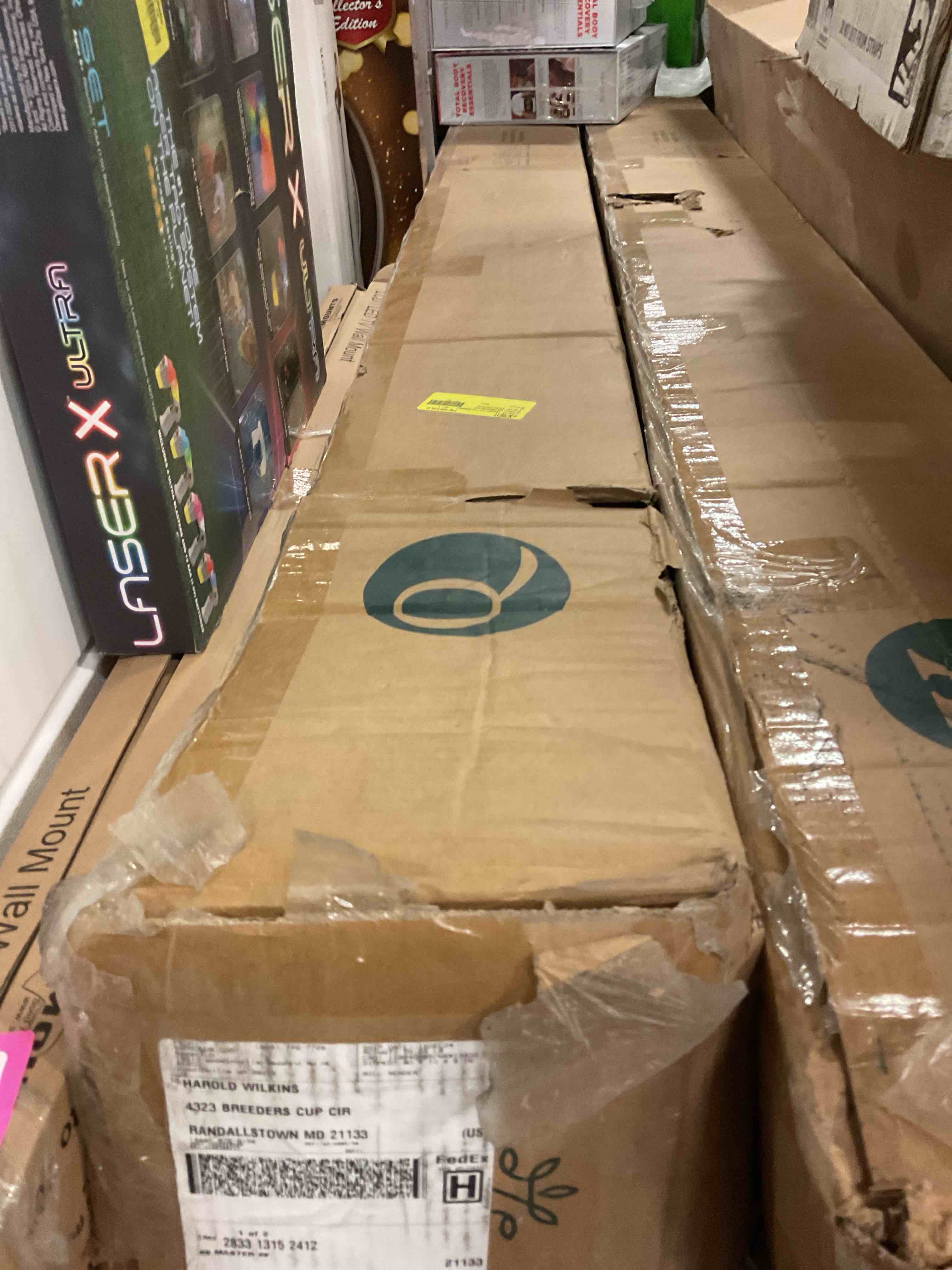 https://s3.amazonaws.com/lotting-images-prod/bidfta/PNK1323447_1742487795787.jpeg