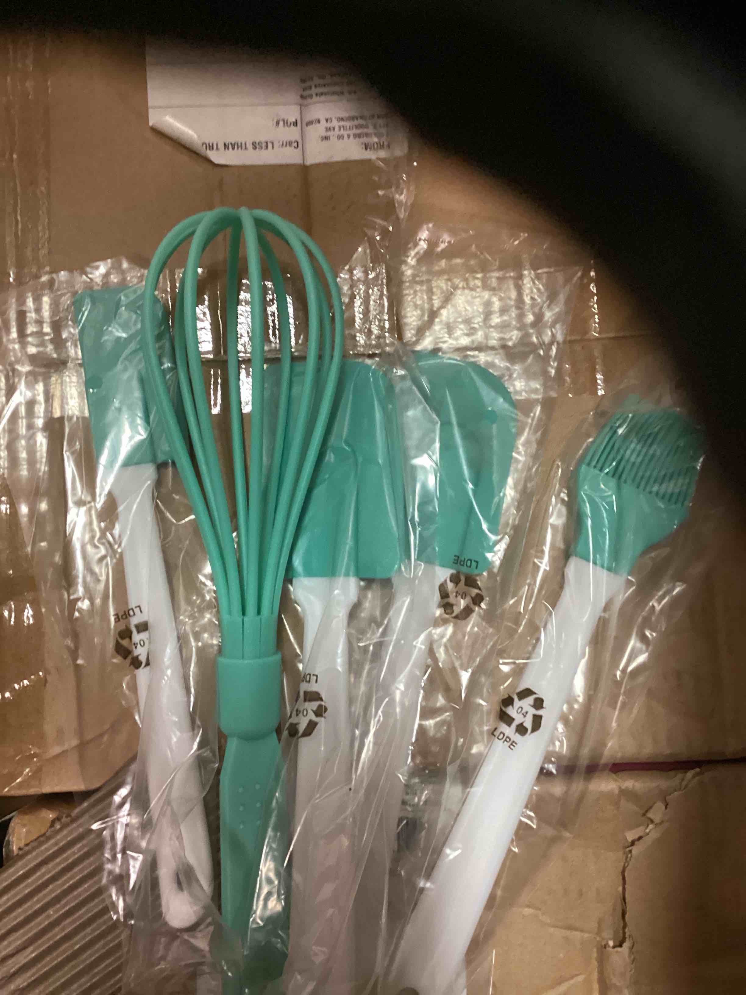 GreenLife Cooking Tools and Utensils, 5 Piece Nylon and Silicone Baking Set with Spatulas Wisk and Brush, Dishwasher Safe, Turquoise