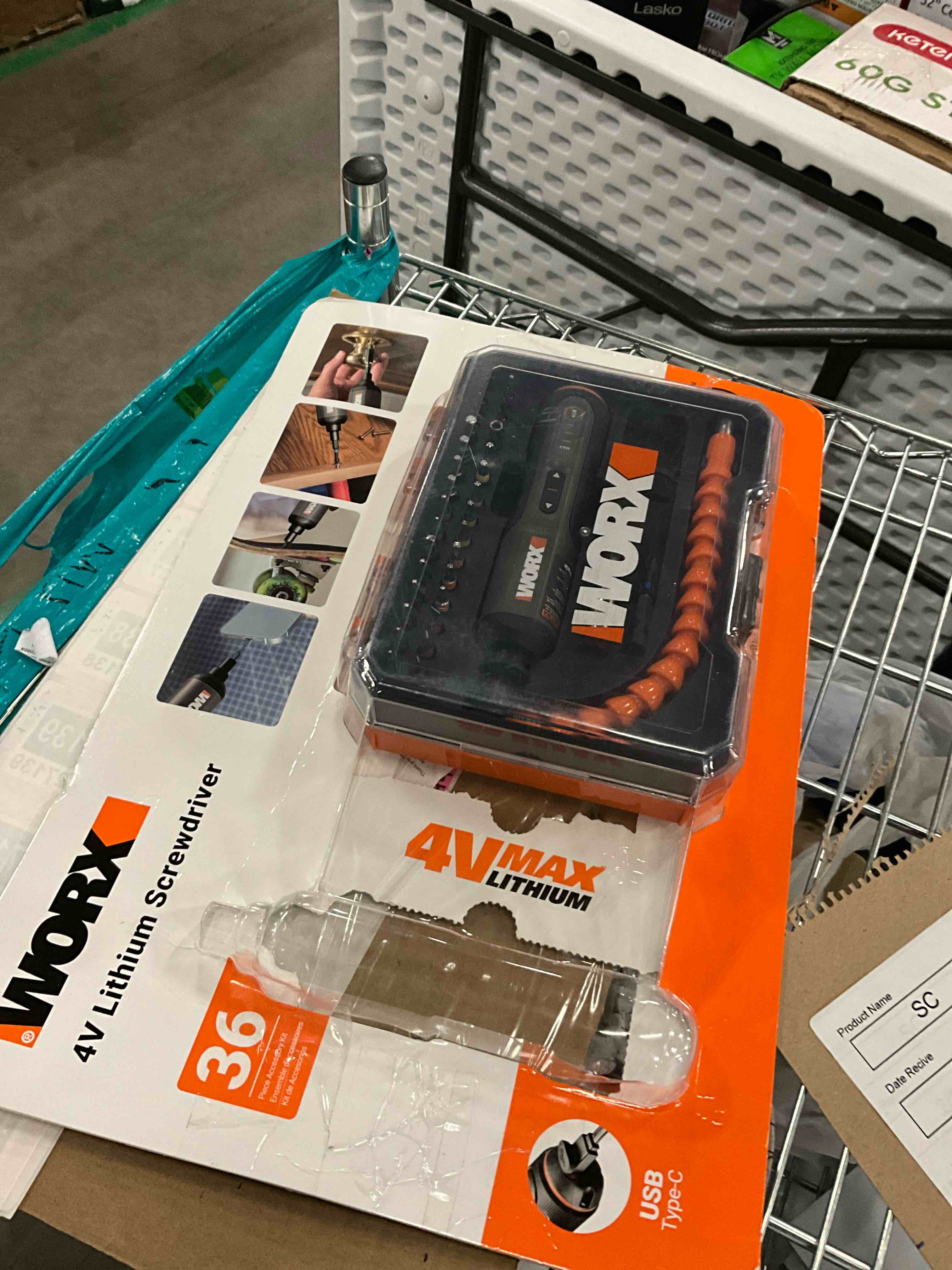 https://s3.amazonaws.com/lotting-images-prod/bidfta/PNK1327181_1740760455901.jpeg