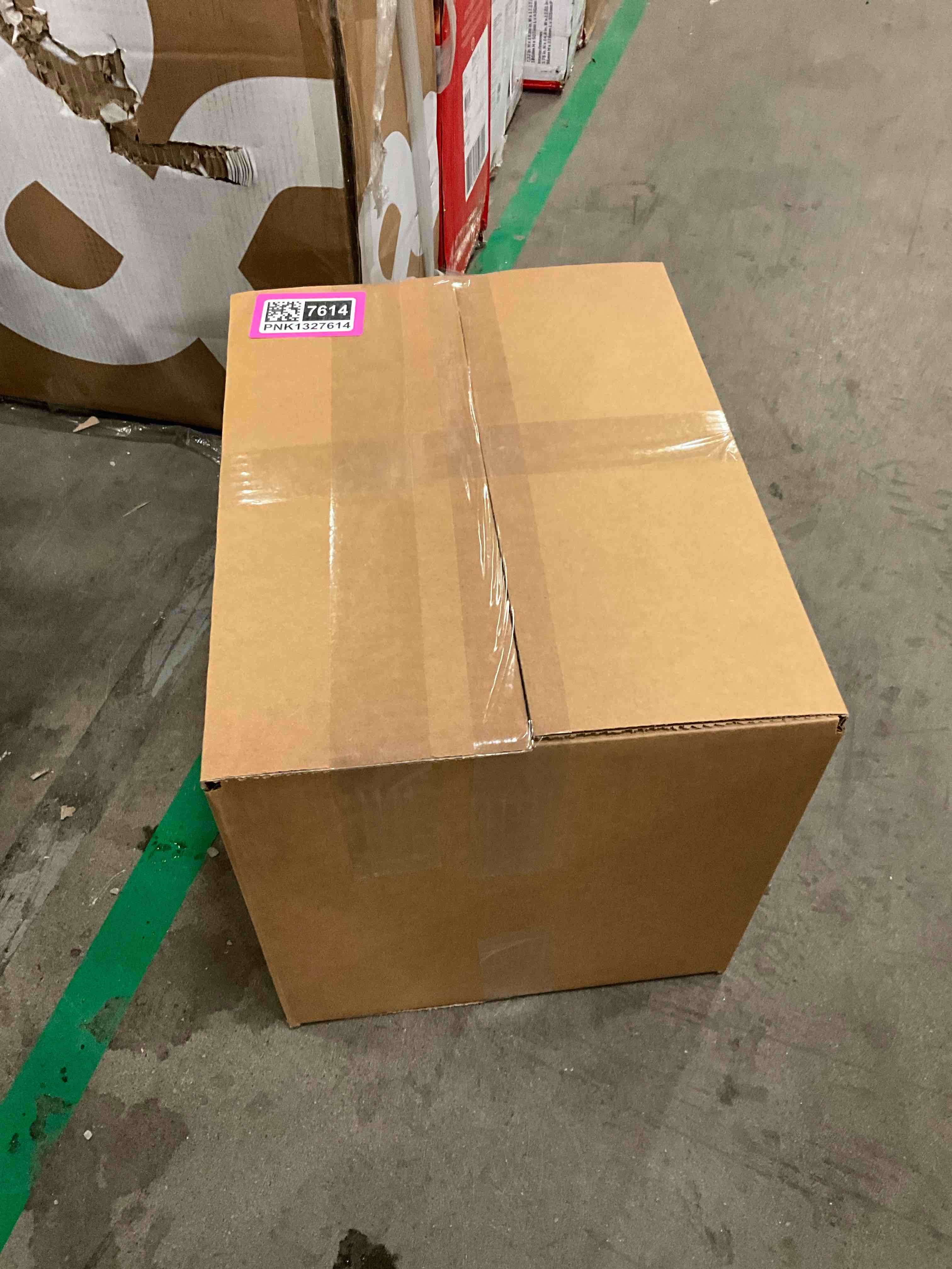 https://s3.amazonaws.com/lotting-images-prod/bidfta/PNK1327614_1741280594220.jpeg
