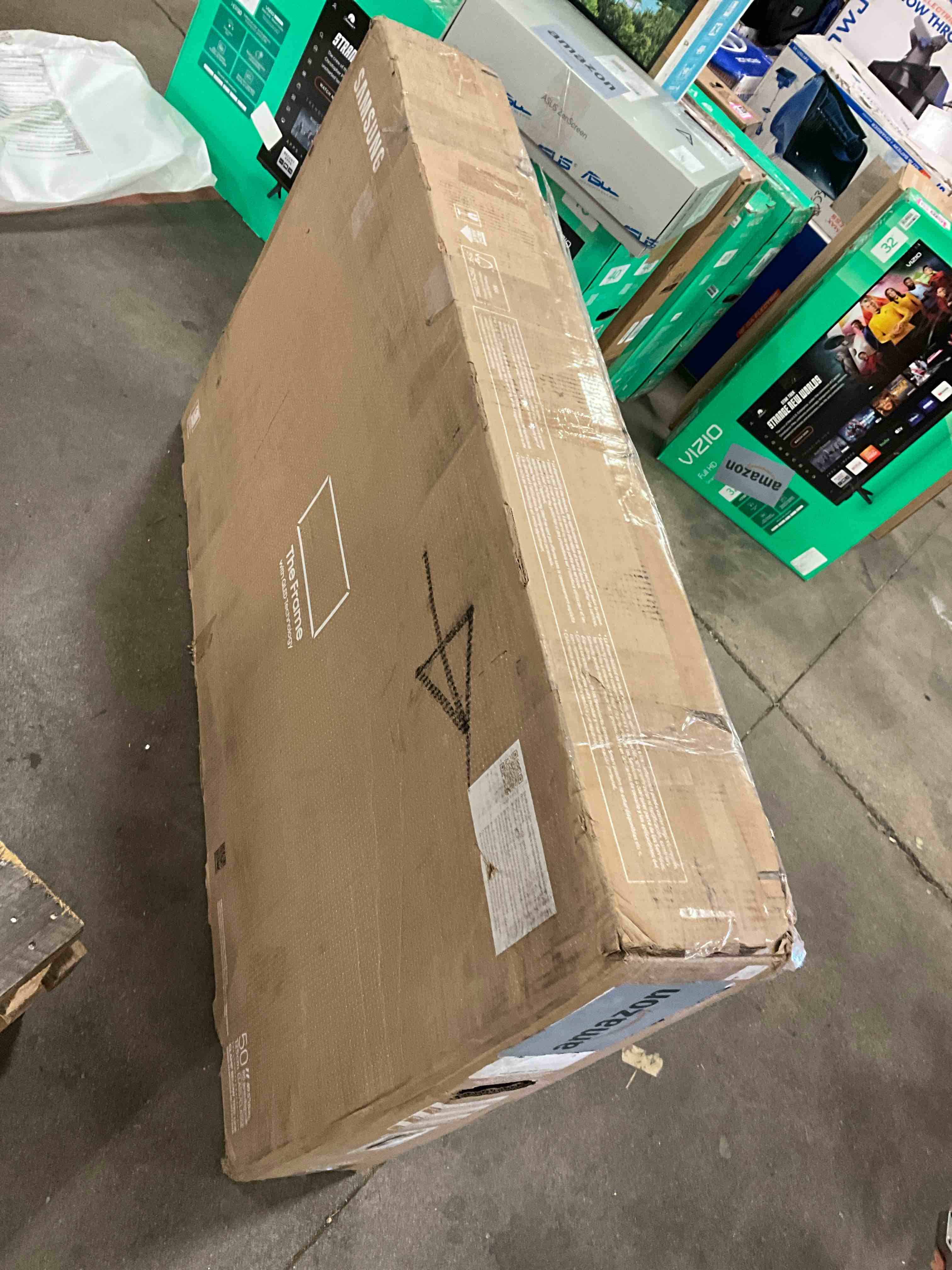 https://s3.amazonaws.com/lotting-images-prod/bidfta/PNK1329740_1743531956827.jpeg