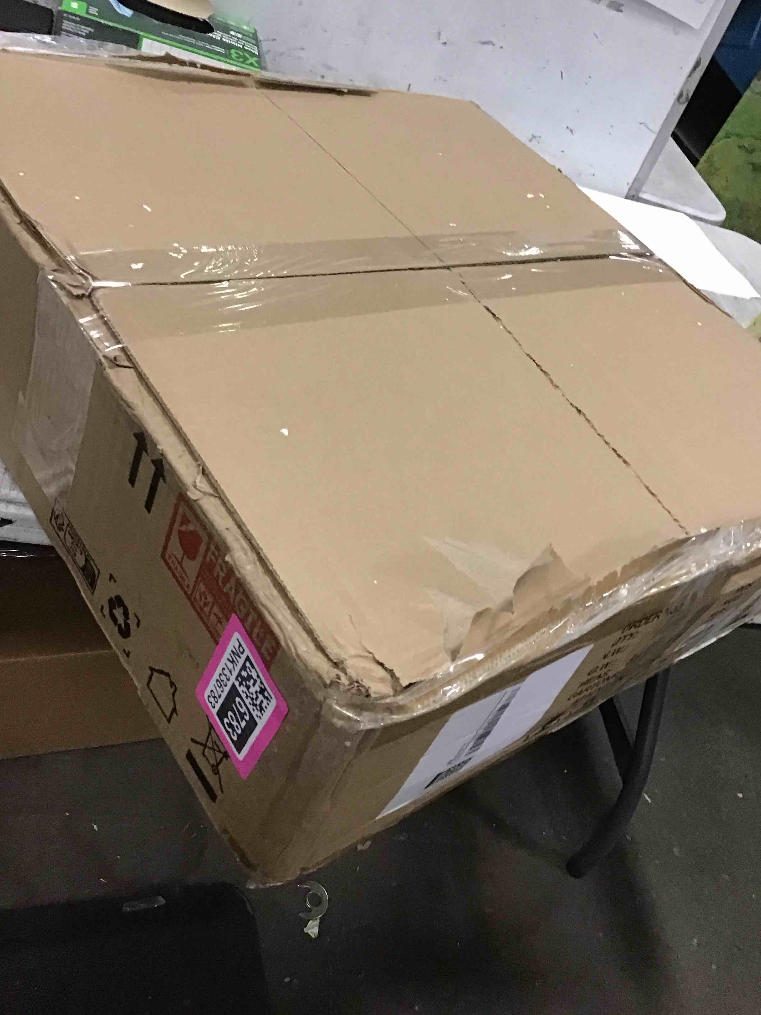 https://s3.amazonaws.com/lotting-images-prod/bidfta/PNK1336783_1733836296922.jpeg