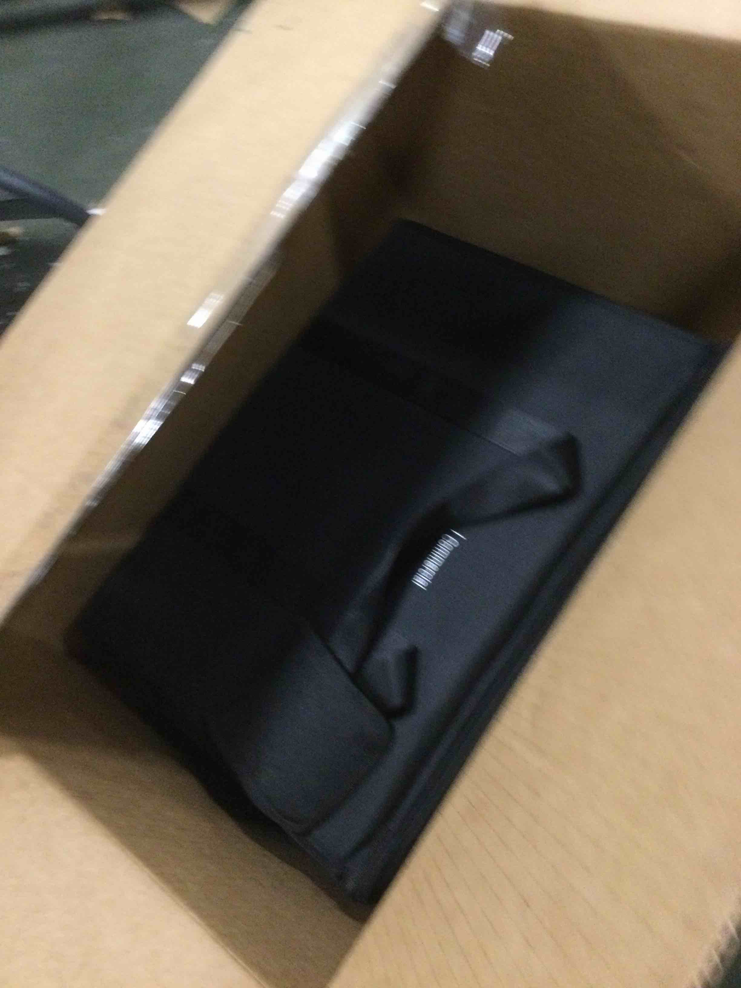 https://s3.amazonaws.com/lotting-images-prod/bidfta/PNK1336928_1733857764554.jpeg