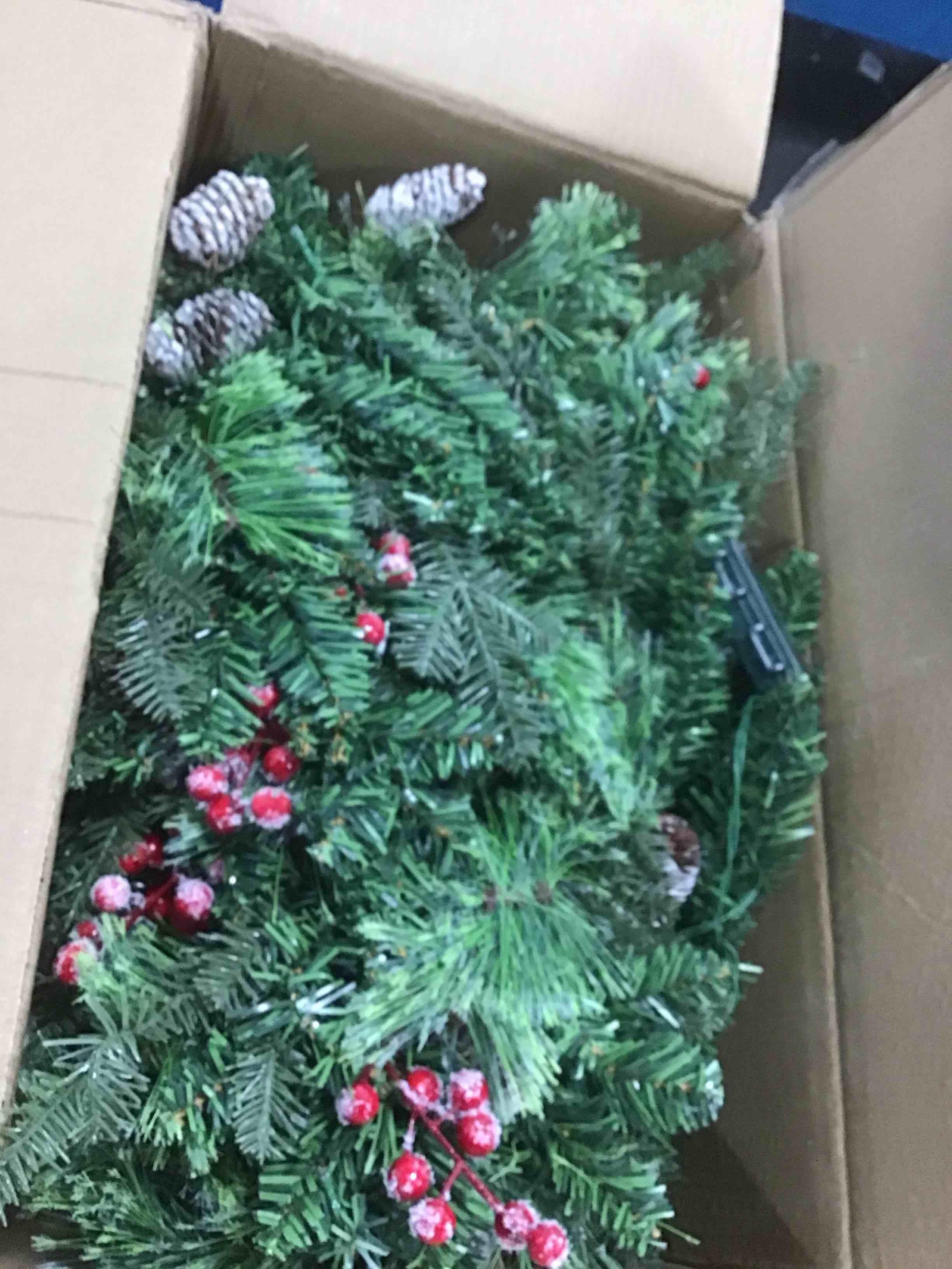 https://s3.amazonaws.com/lotting-images-prod/bidfta/PNK1337456_1734635691406.jpeg
