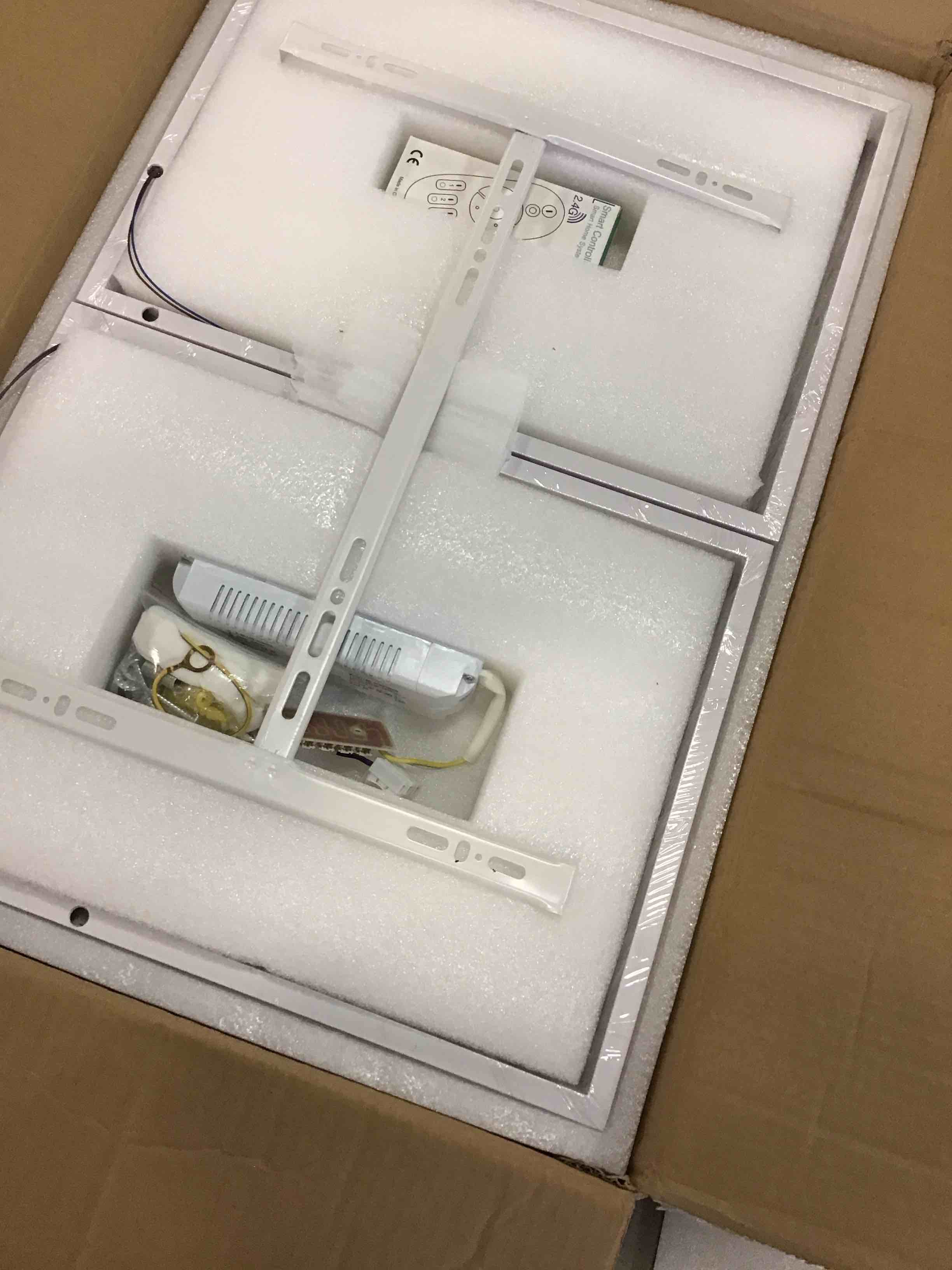https://s3.amazonaws.com/lotting-images-prod/bidfta/PNK1337995_1735585441047.jpeg