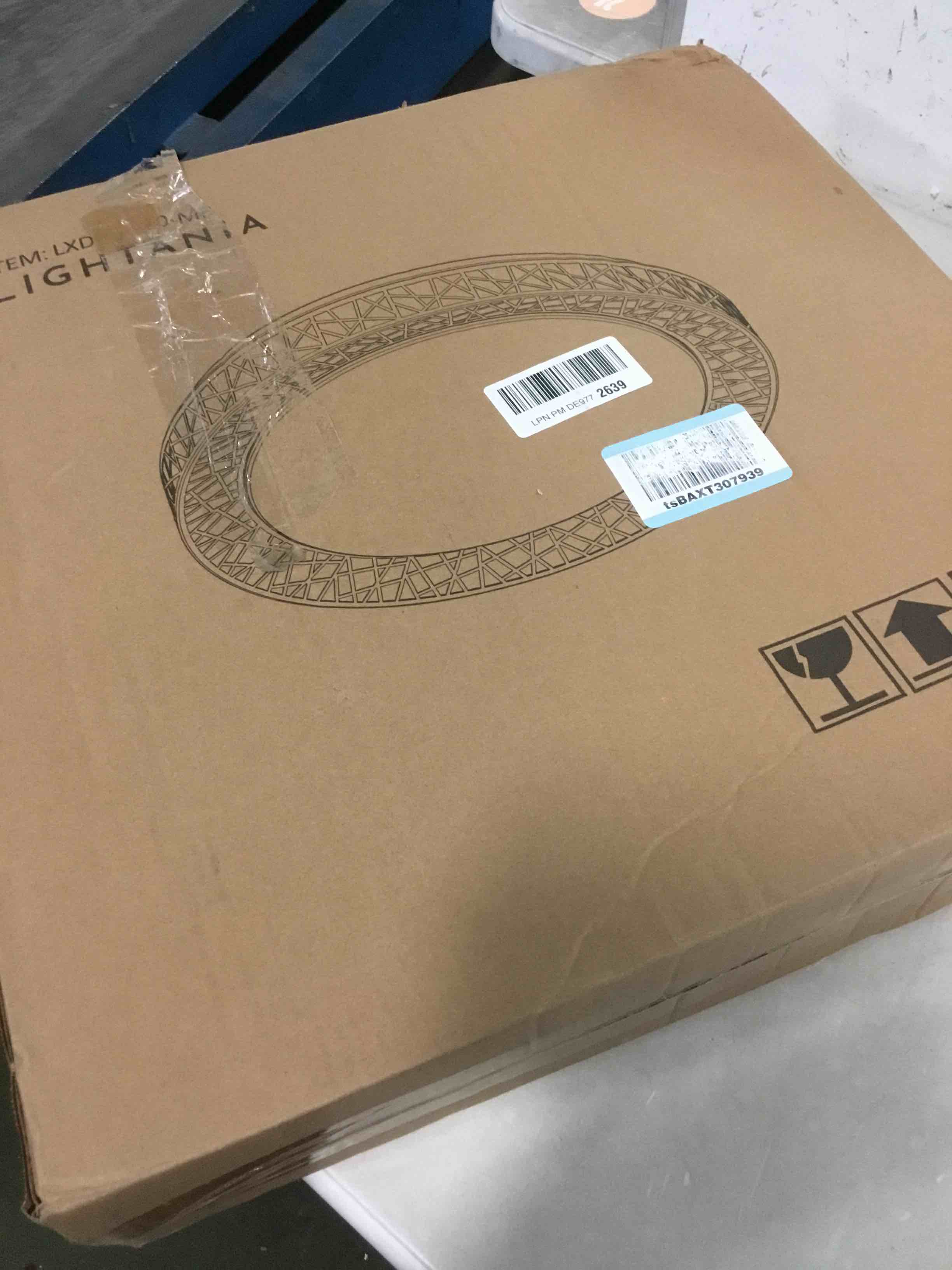 https://s3.amazonaws.com/lotting-images-prod/bidfta/PNK1338505_1735851993857.jpeg