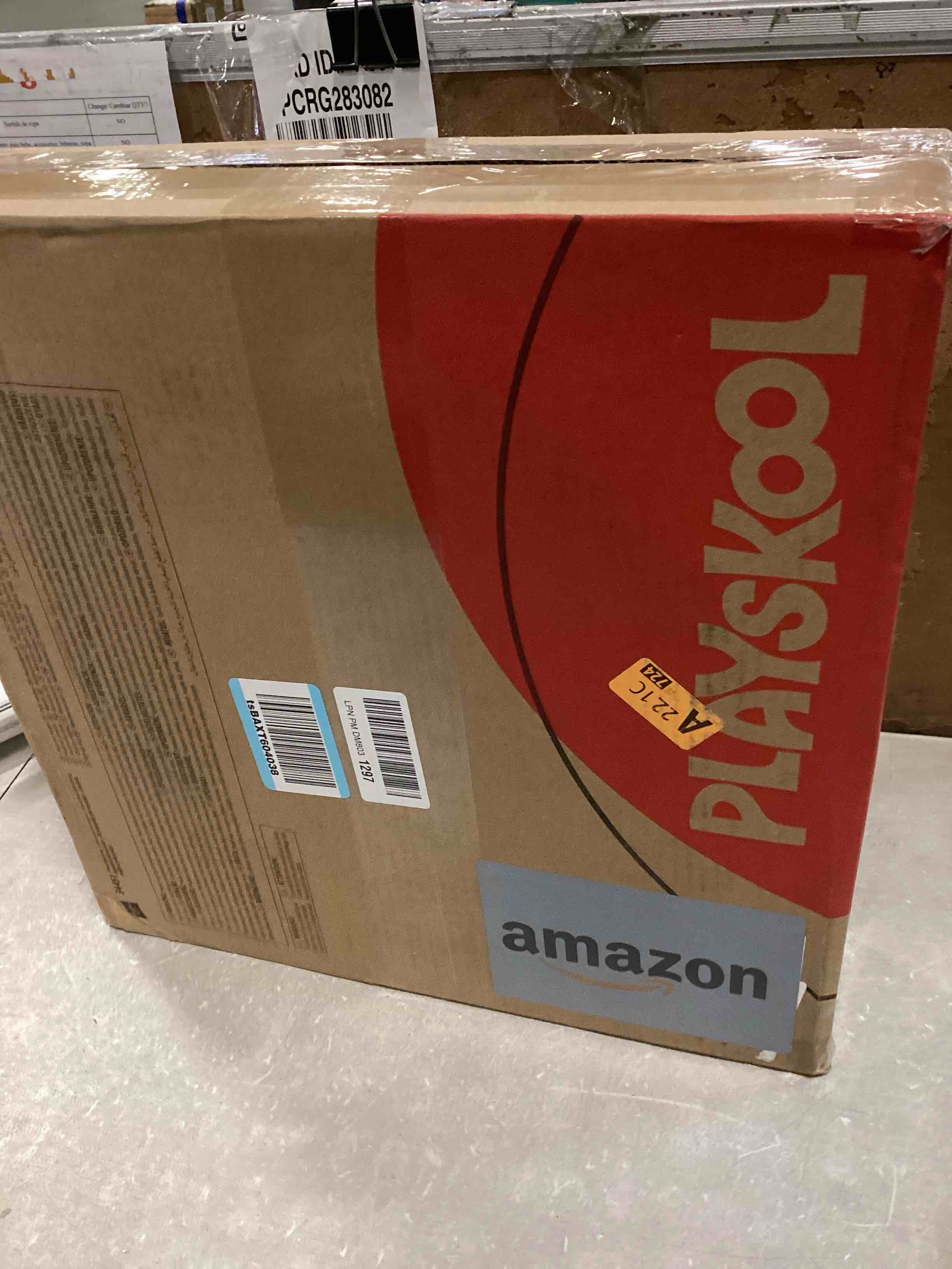 https://s3.amazonaws.com/lotting-images-prod/bidfta/PNK1338936_1736344215281.jpeg