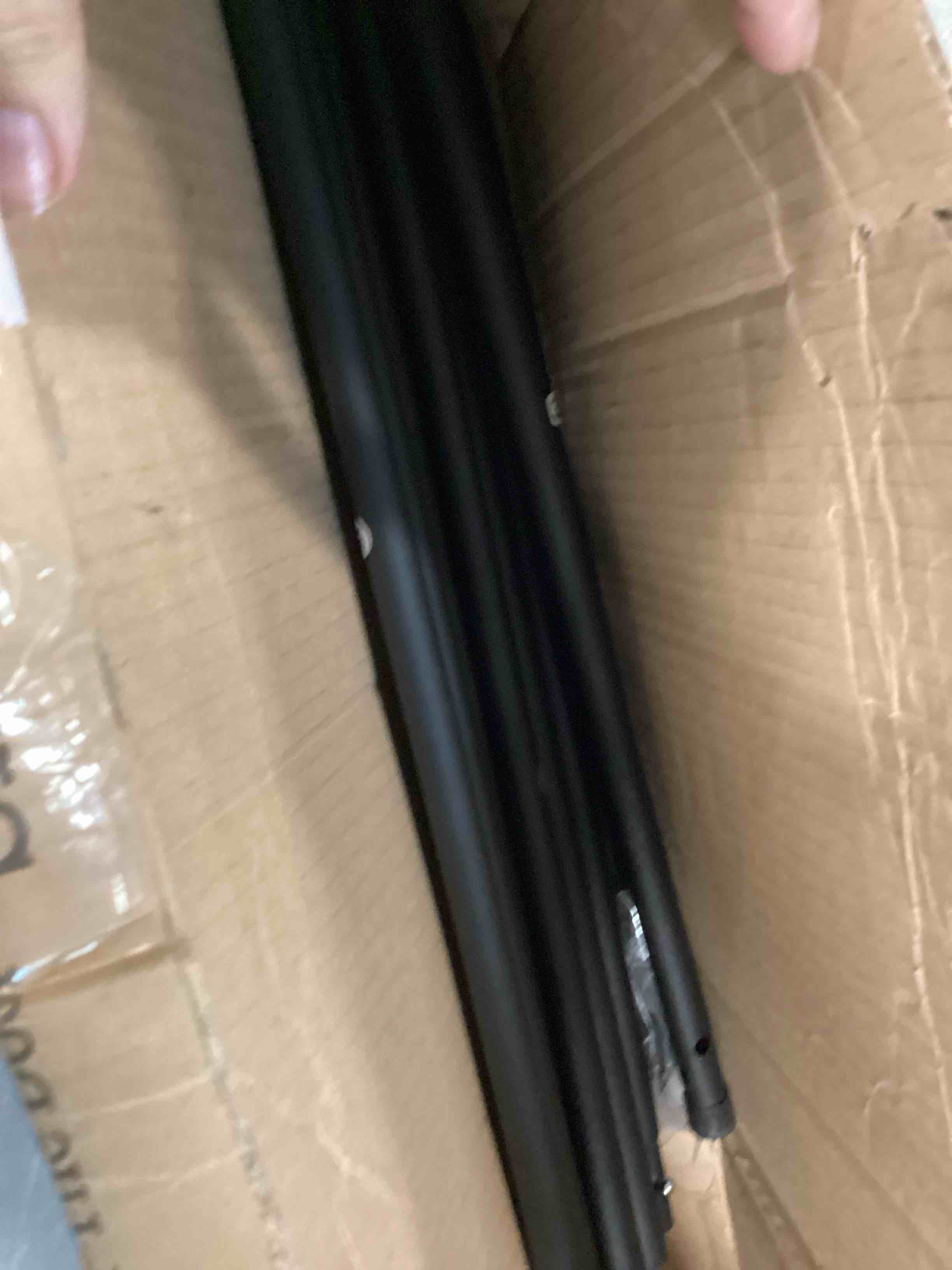 https://s3.amazonaws.com/lotting-images-prod/bidfta/PNK1338971_1736350617693.jpeg