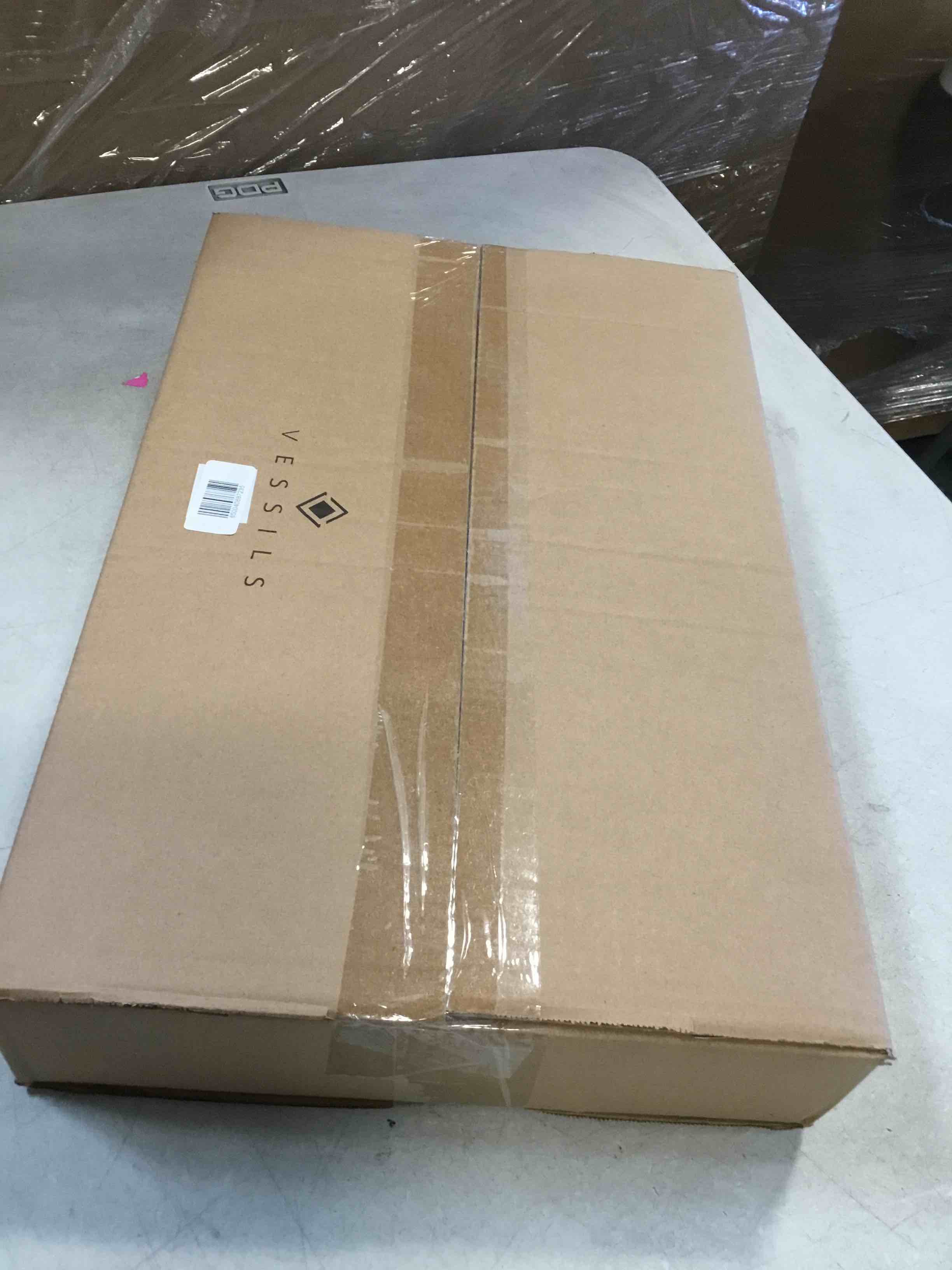 https://s3.amazonaws.com/lotting-images-prod/bidfta/PNK1344178_1734459197010.jpeg