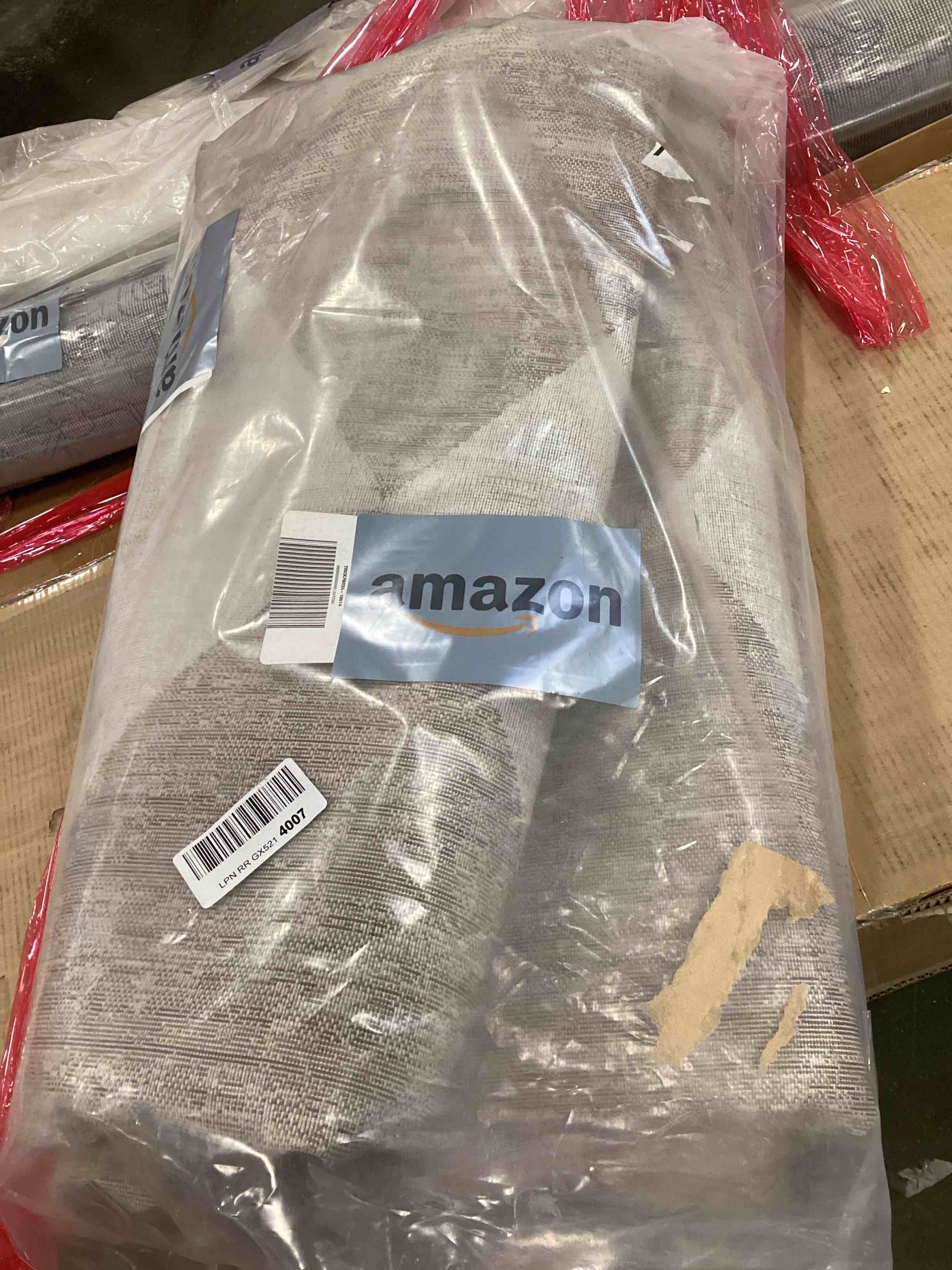 https://s3.amazonaws.com/lotting-images-prod/bidfta/PNK1345184_1734099775262.jpeg