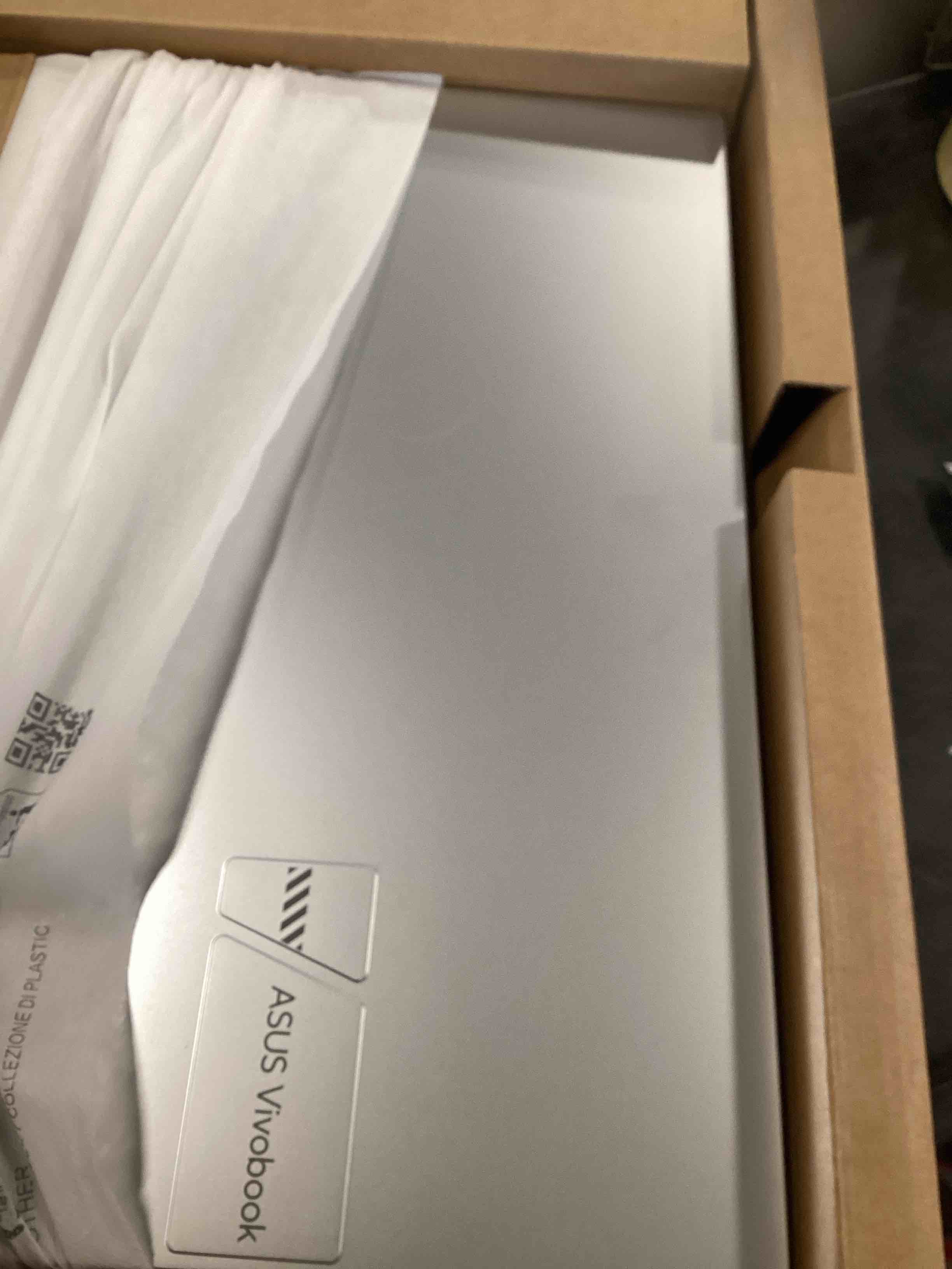 https://s3.amazonaws.com/lotting-images-prod/bidfta/PNK1347636_1737396278310.jpeg