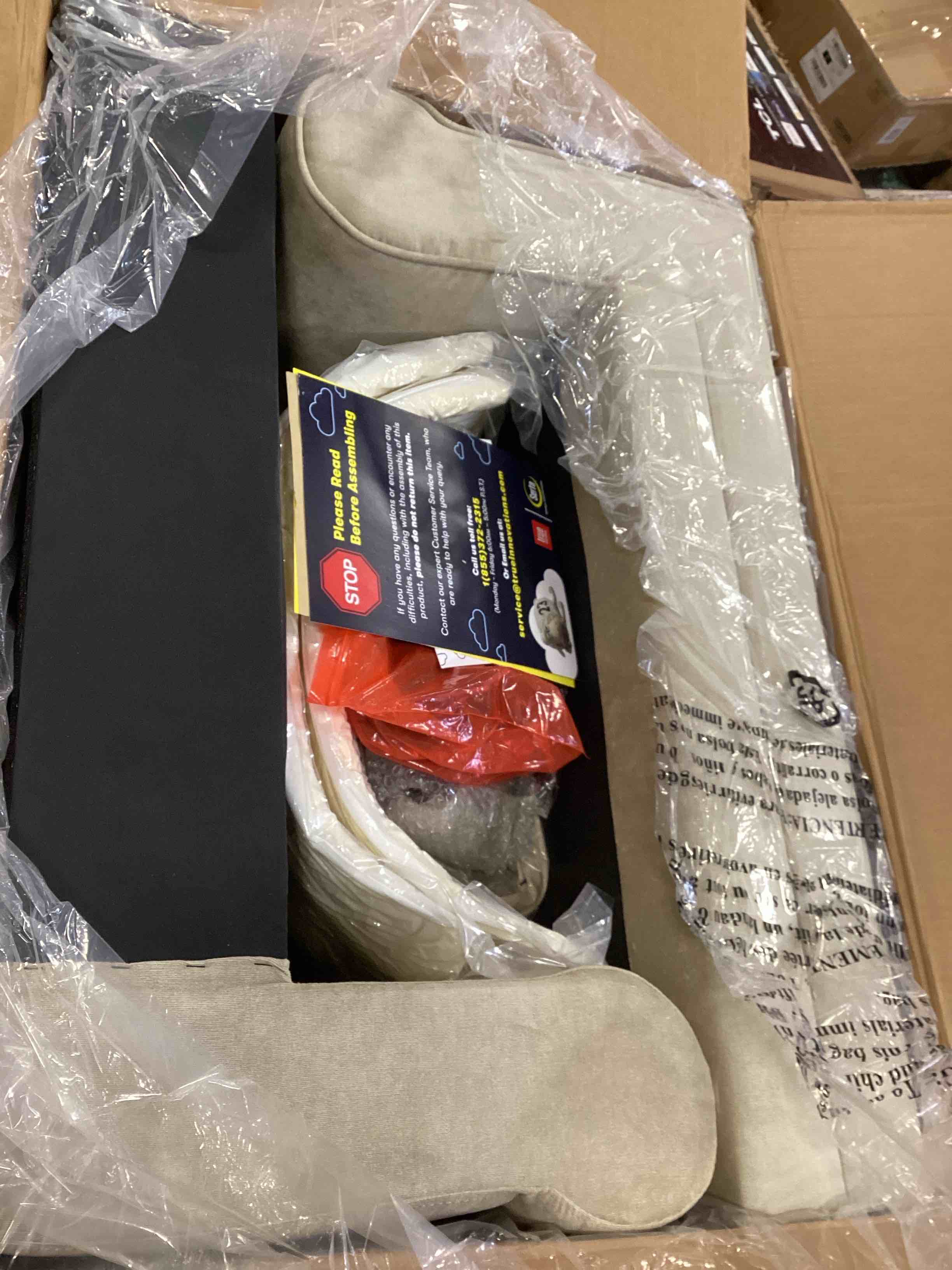 https://s3.amazonaws.com/lotting-images-prod/bidfta/PNK1347877_1737477185907.jpeg