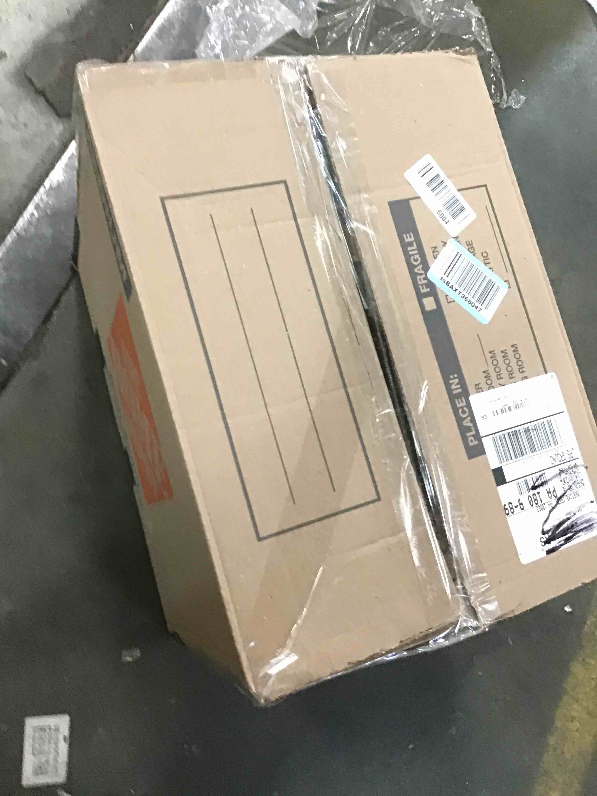 https://s3.amazonaws.com/lotting-images-prod/bidfta/PNK1348981_1733863714574.jpeg