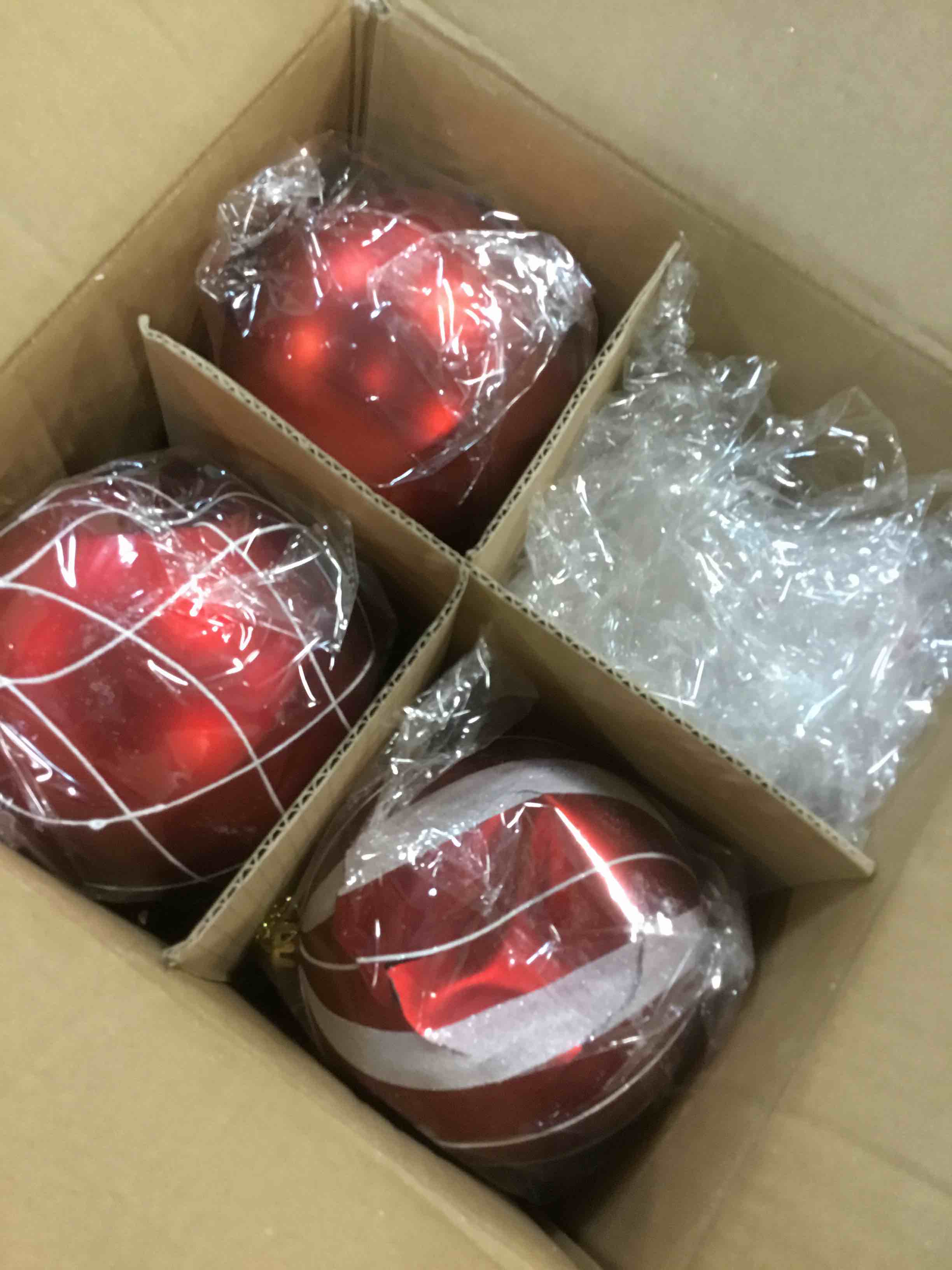 https://s3.amazonaws.com/lotting-images-prod/bidfta/PNK1350444_1734531581828.jpeg