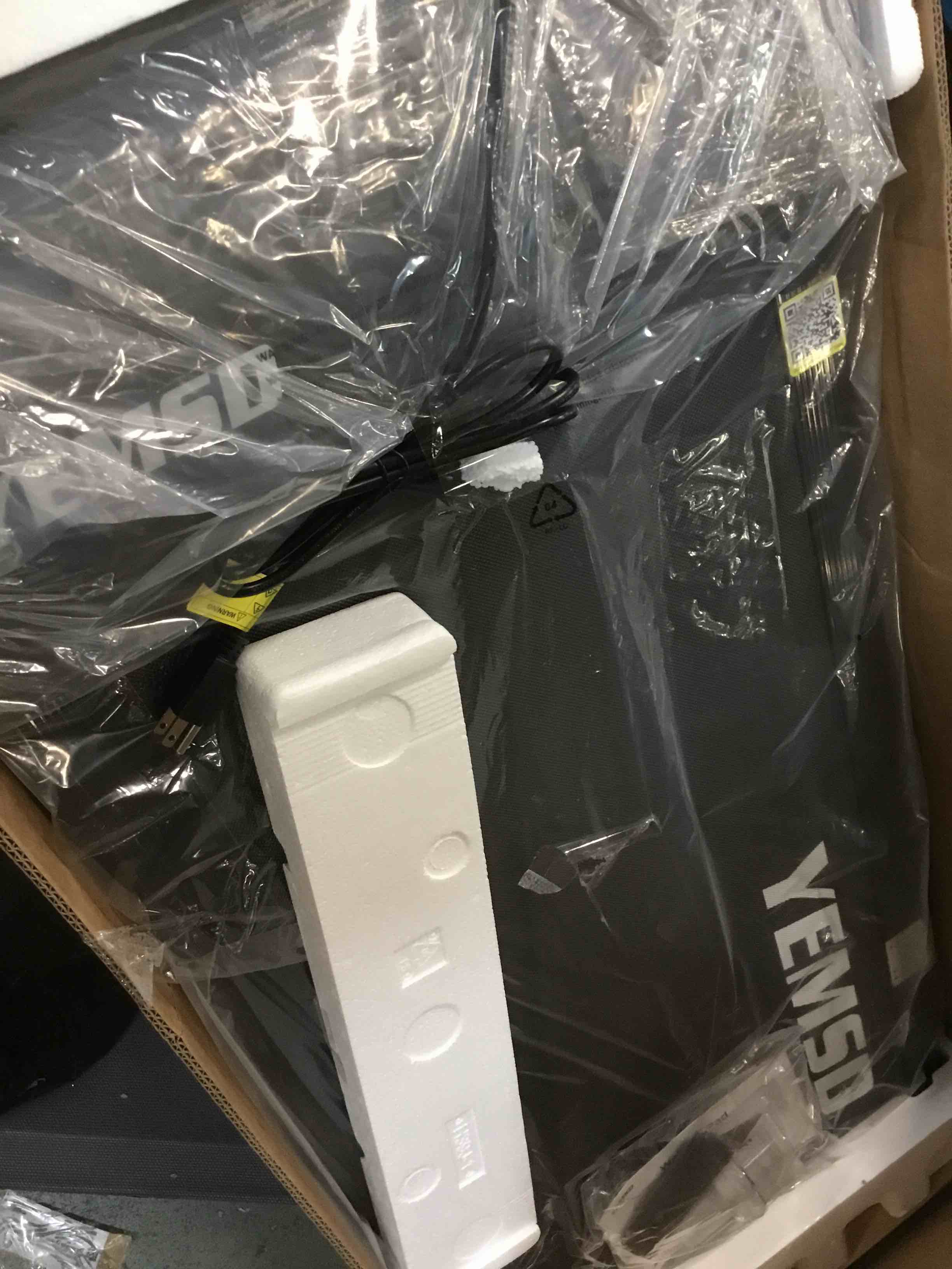 https://s3.amazonaws.com/lotting-images-prod/bidfta/PNK1350567_1734546772661.jpeg