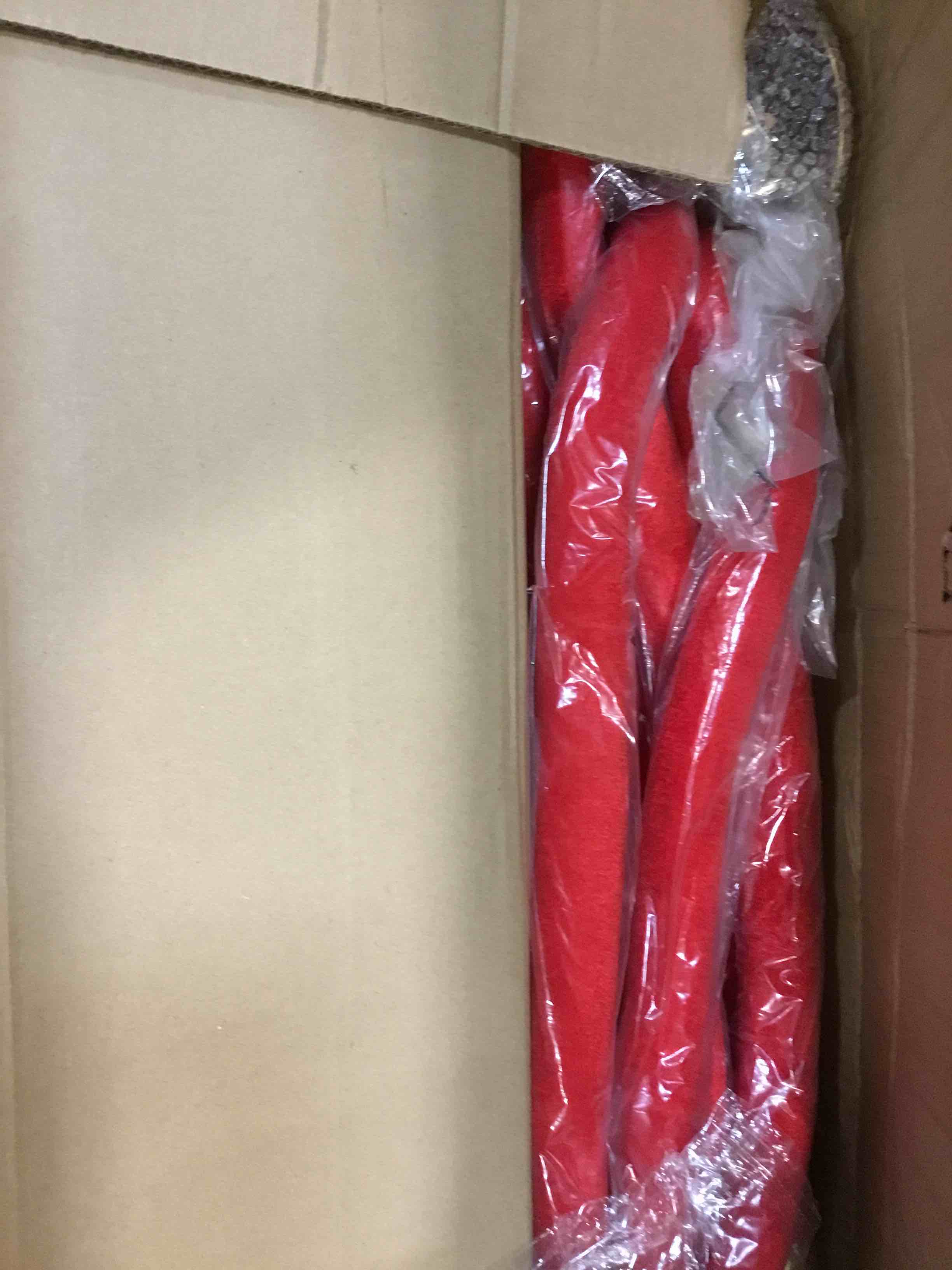 https://s3.amazonaws.com/lotting-images-prod/bidfta/PNK1350783_1734626112050.jpeg