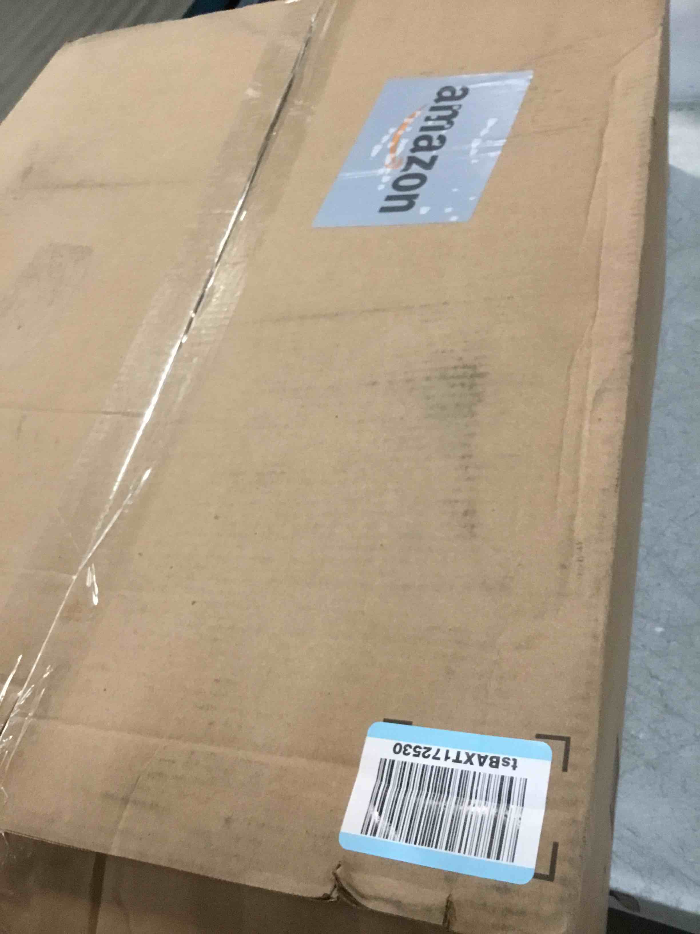 https://s3.amazonaws.com/lotting-images-prod/bidfta/PNK1350793_1734627332600.jpeg