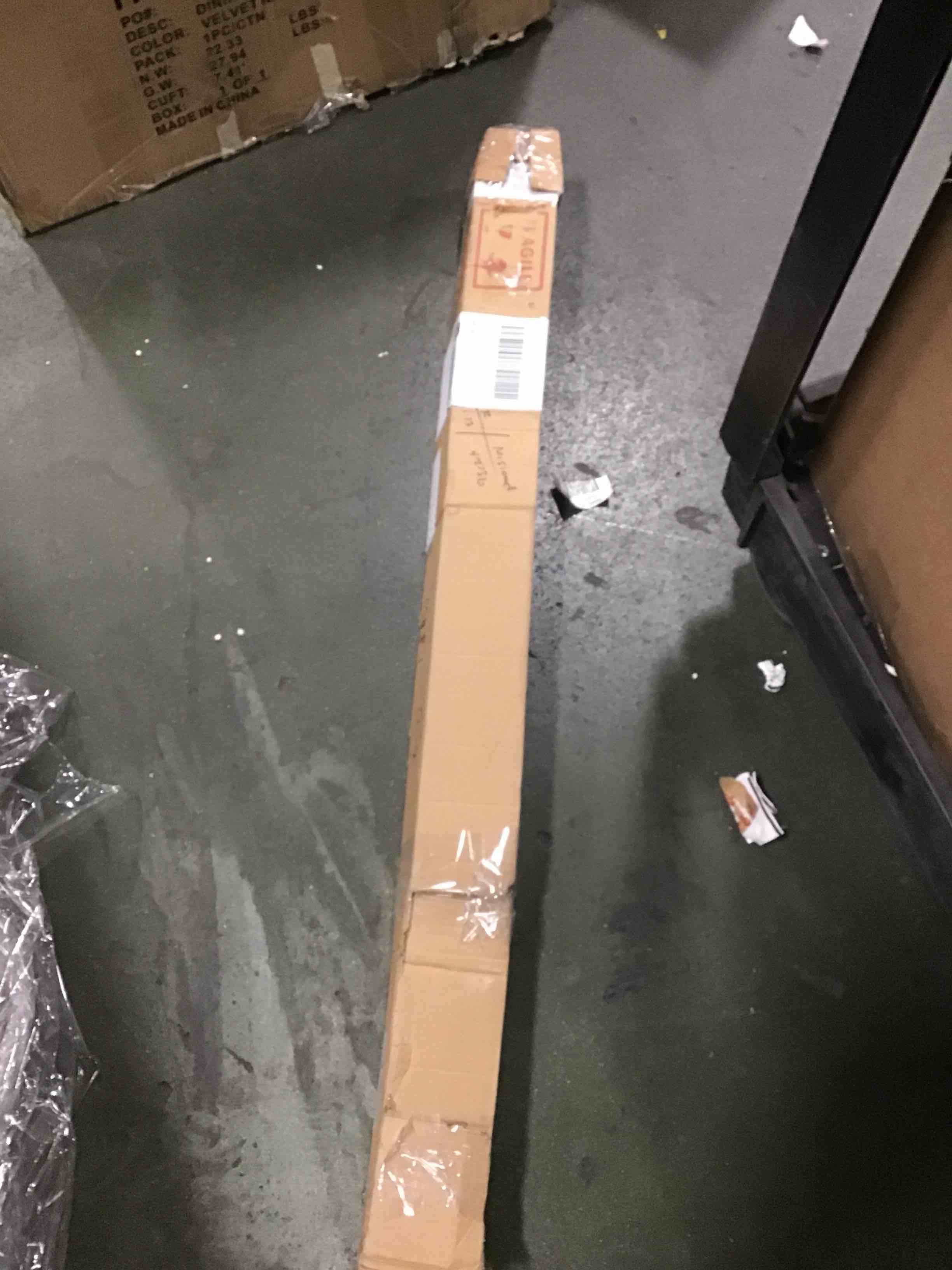 https://s3.amazonaws.com/lotting-images-prod/bidfta/PNK1351569_1737982979722.jpeg