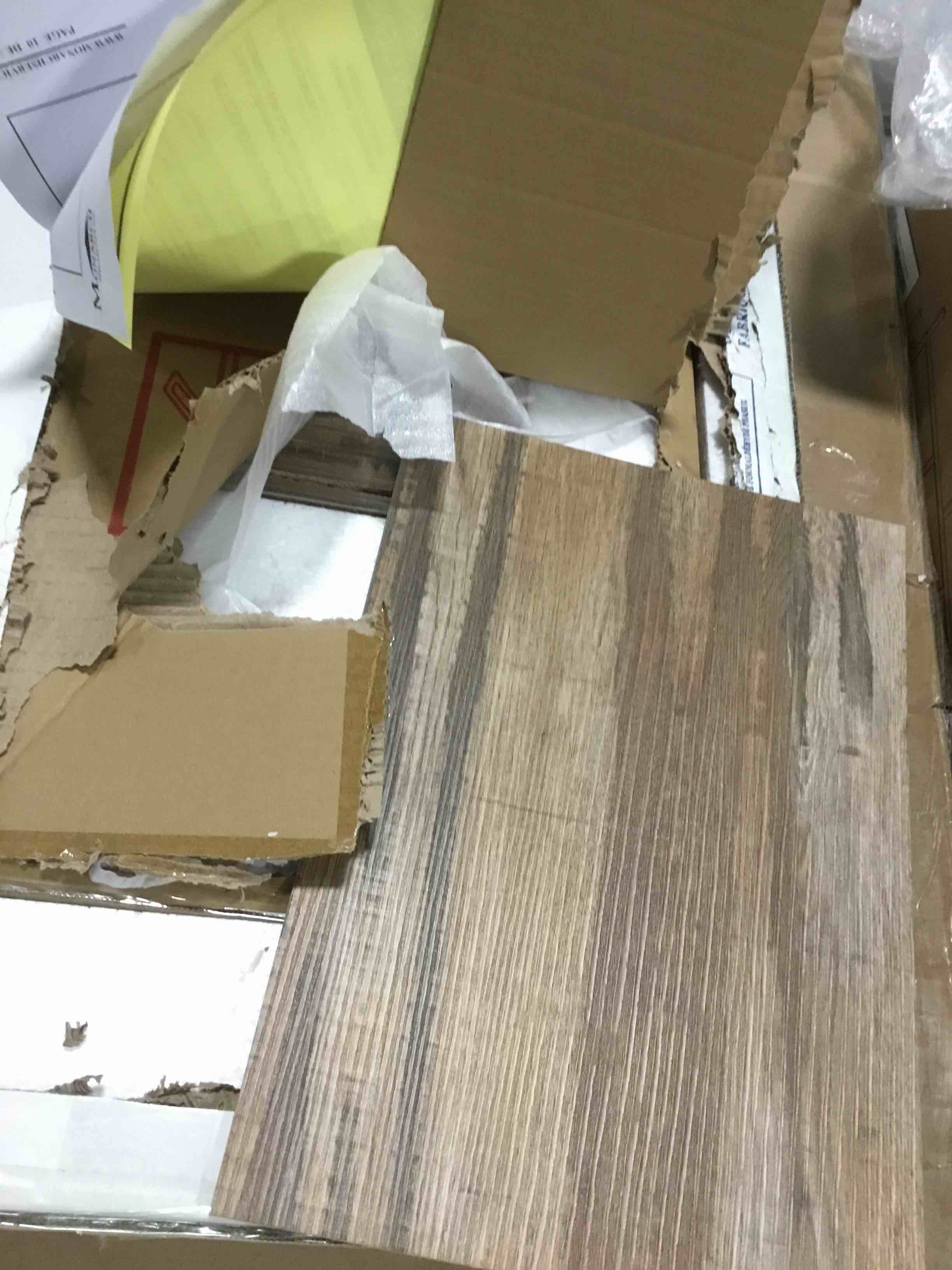 https://s3.amazonaws.com/lotting-images-prod/bidfta/PNK1352040_1741694484777.jpeg