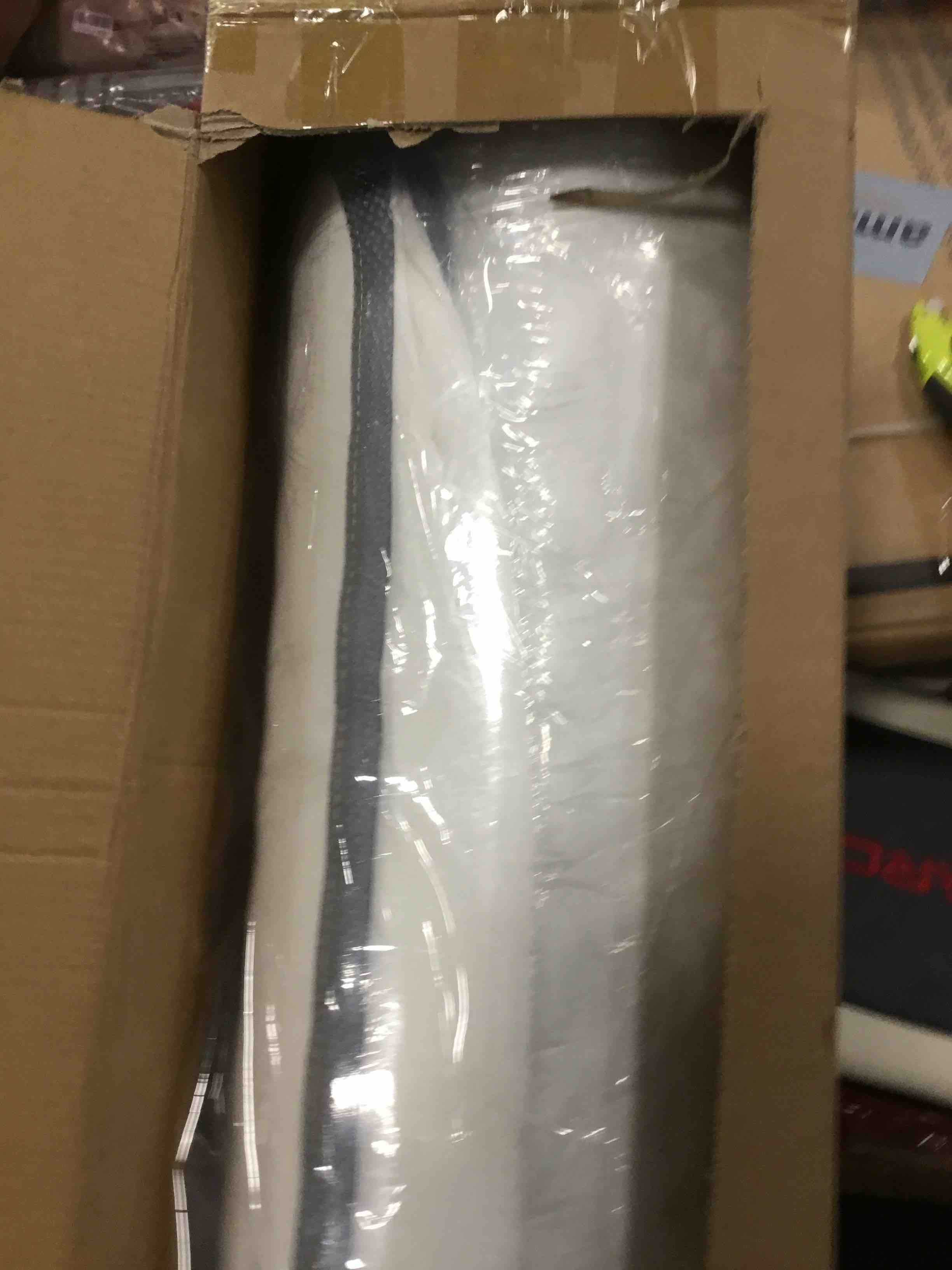 https://s3.amazonaws.com/lotting-images-prod/bidfta/PNK1352210_1741790813257.jpeg