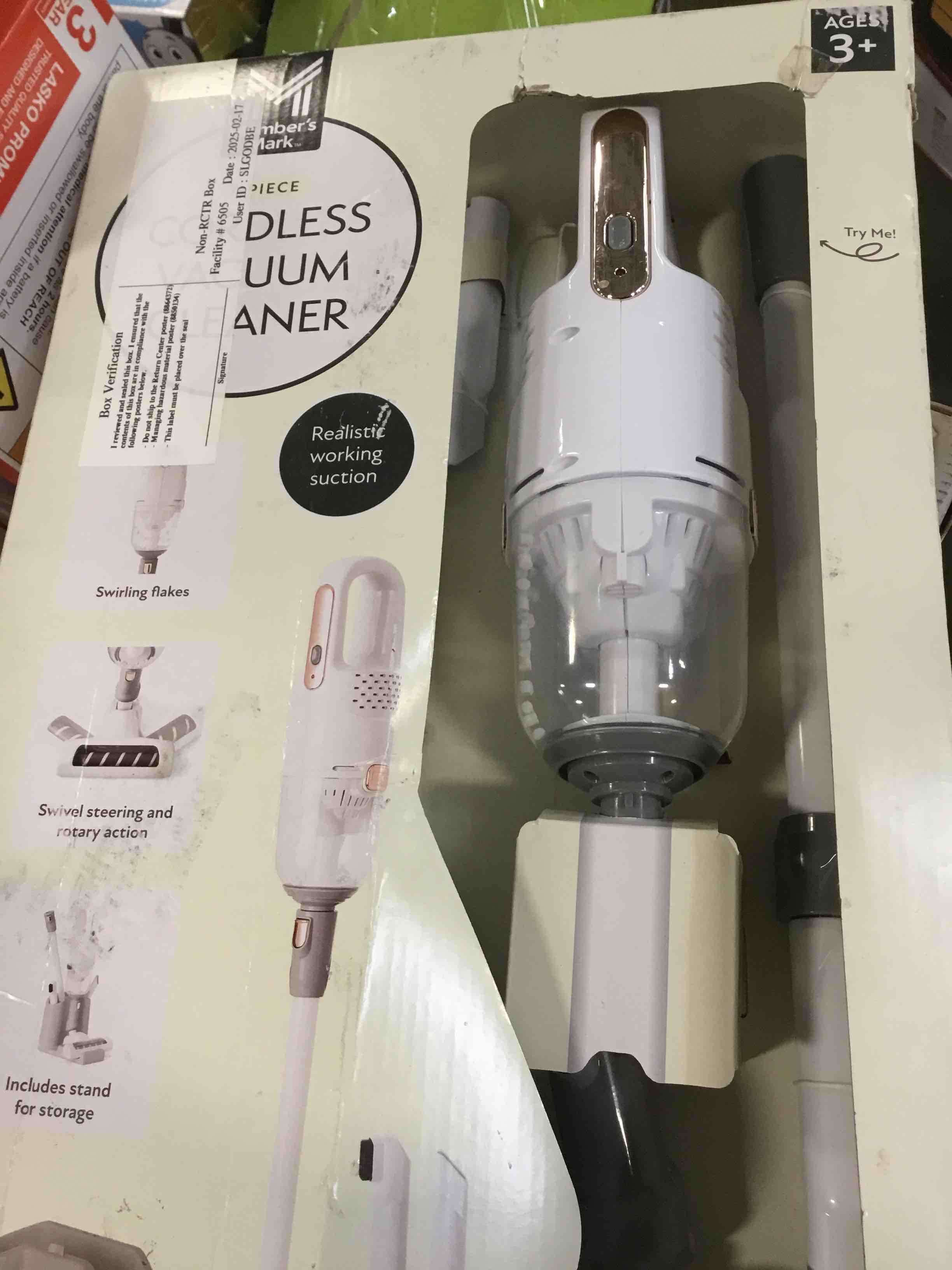 https://s3.amazonaws.com/lotting-images-prod/bidfta/PNK1352660_1742223750161.jpeg