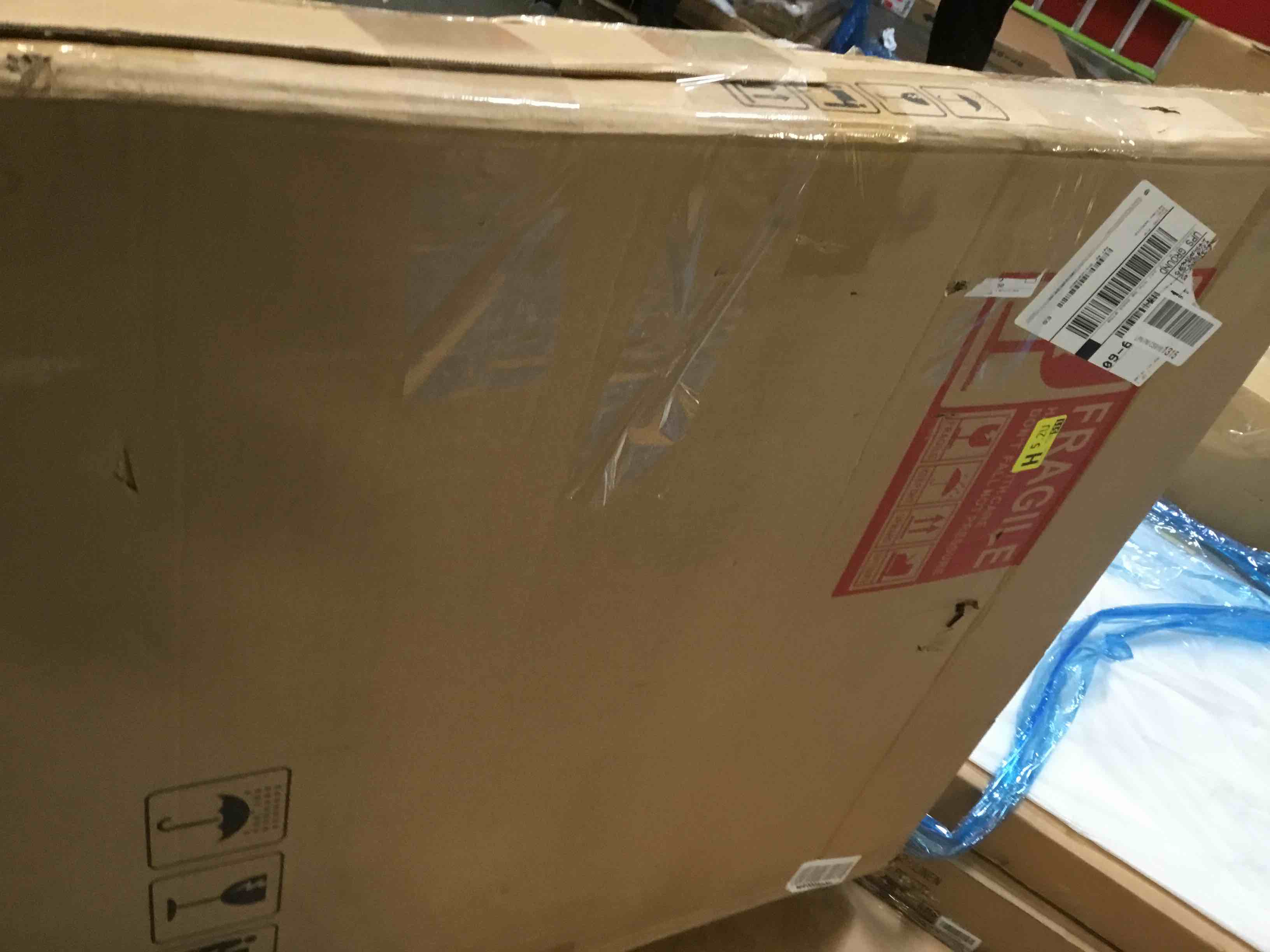 https://s3.amazonaws.com/lotting-images-prod/bidfta/PNK1353306_1742835720576.jpeg