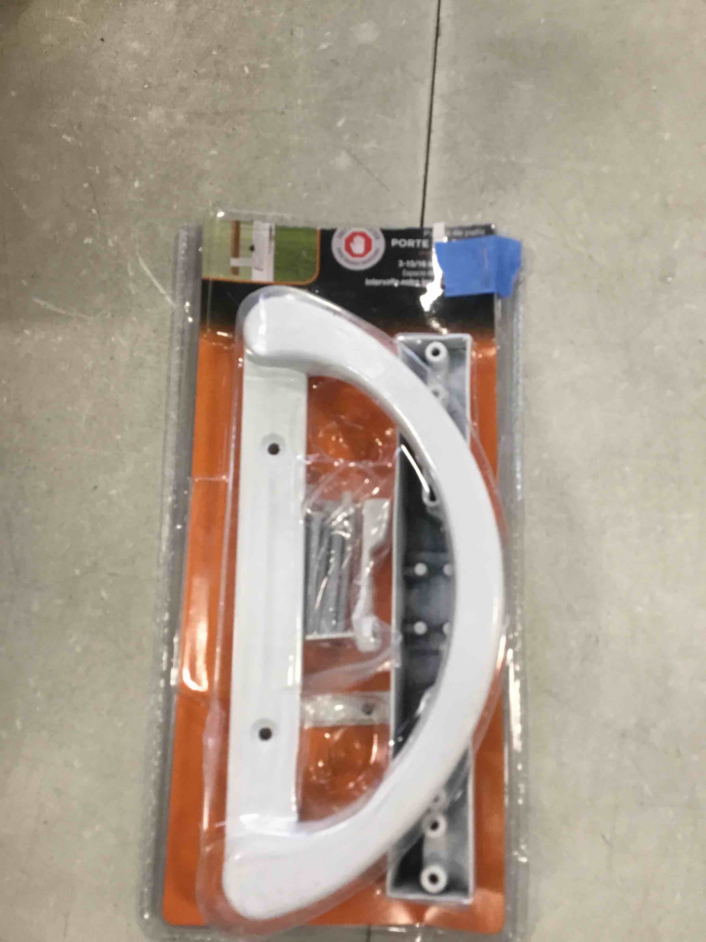 https://s3.amazonaws.com/lotting-images-prod/bidfta/PNK1353855_1743514242062.jpeg