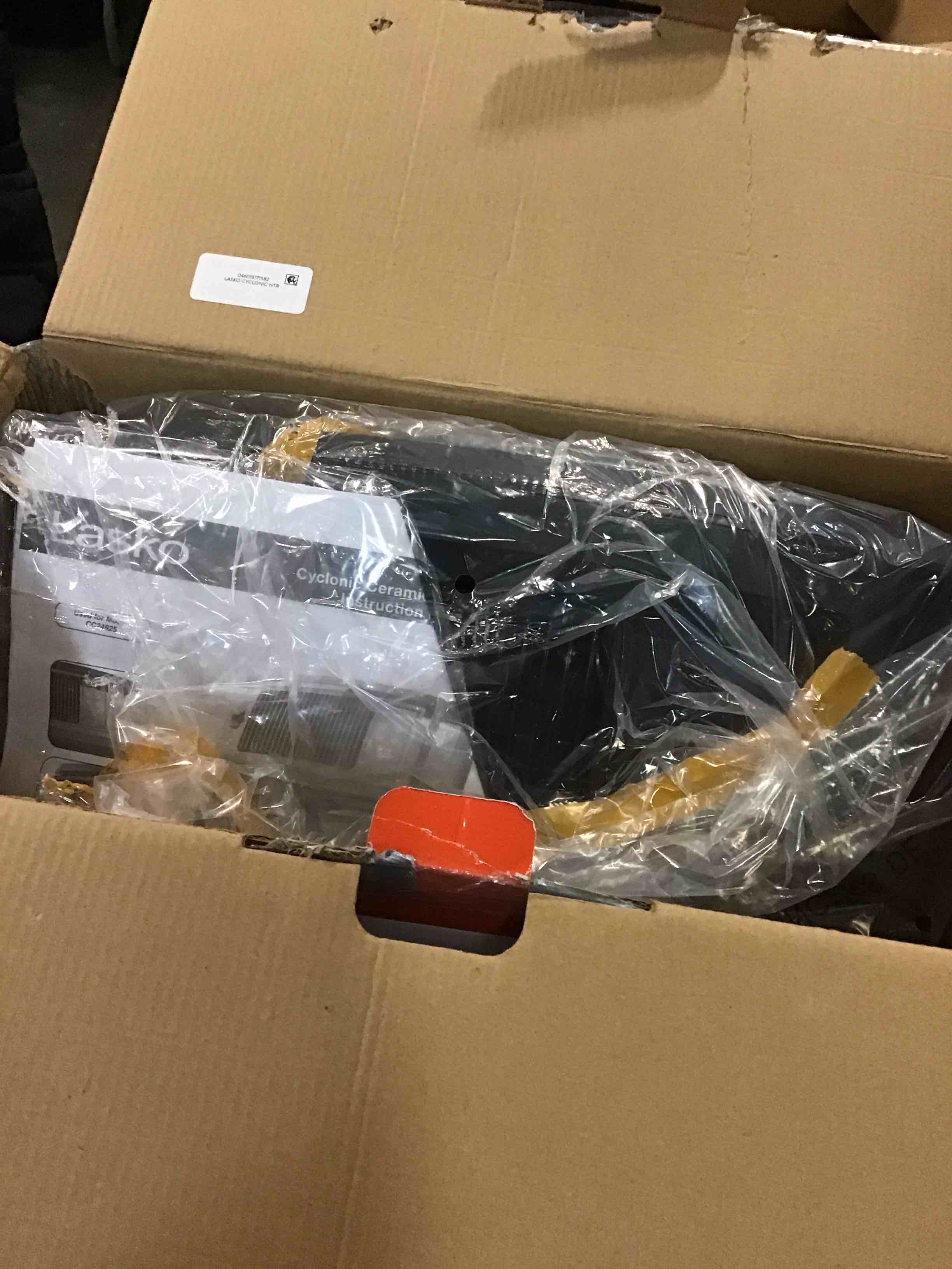 https://s3.amazonaws.com/lotting-images-prod/bidfta/PNK1354819_1733488651629.jpeg