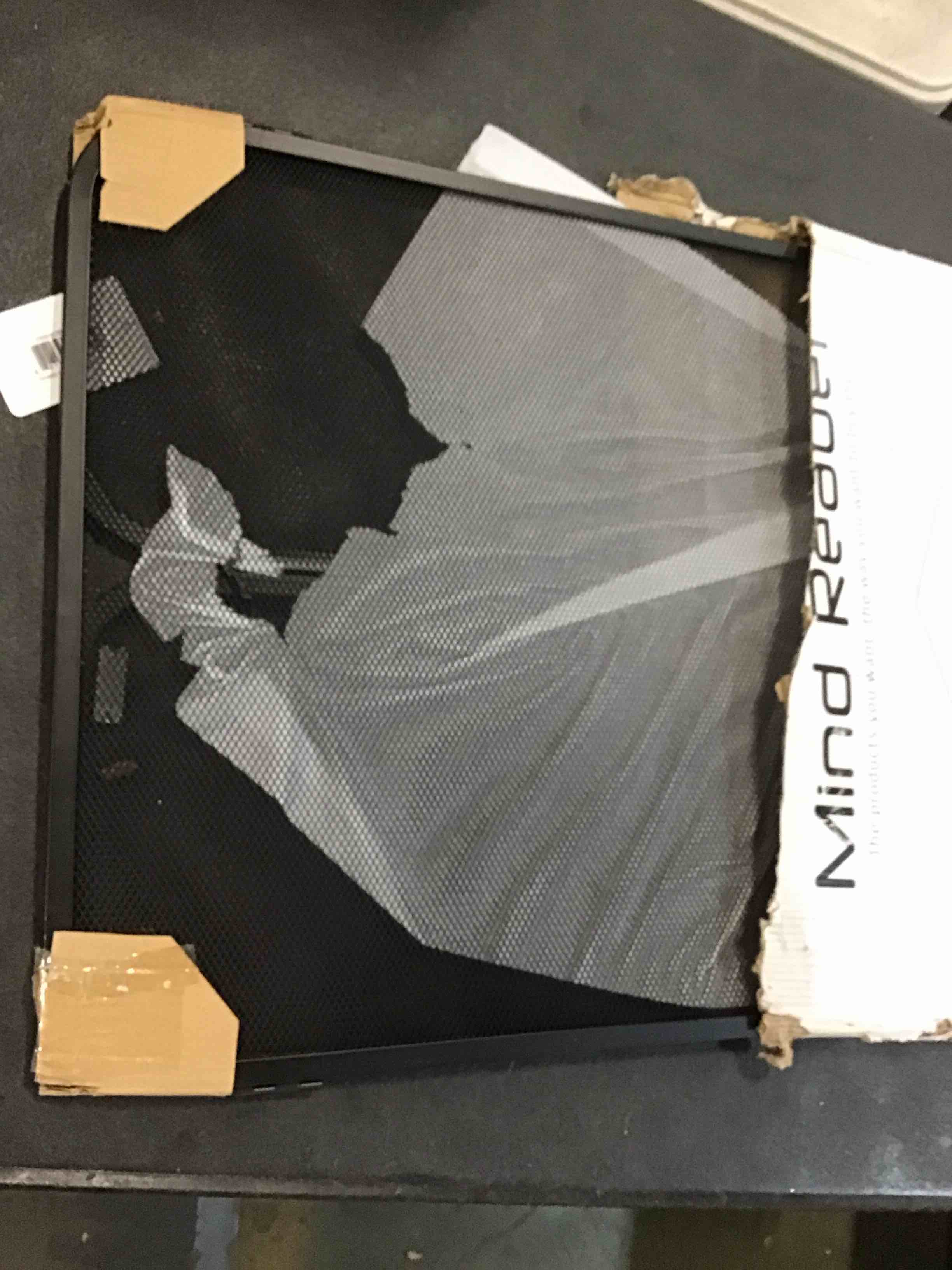 Condition photo showing Good Condition for Mind Reader 3-Panel Fireplace Screen, Folding, Indoor Outdoor, Stand Alone, Metal Mesh, 26.25"L x 0.25"W x 24"H, Black