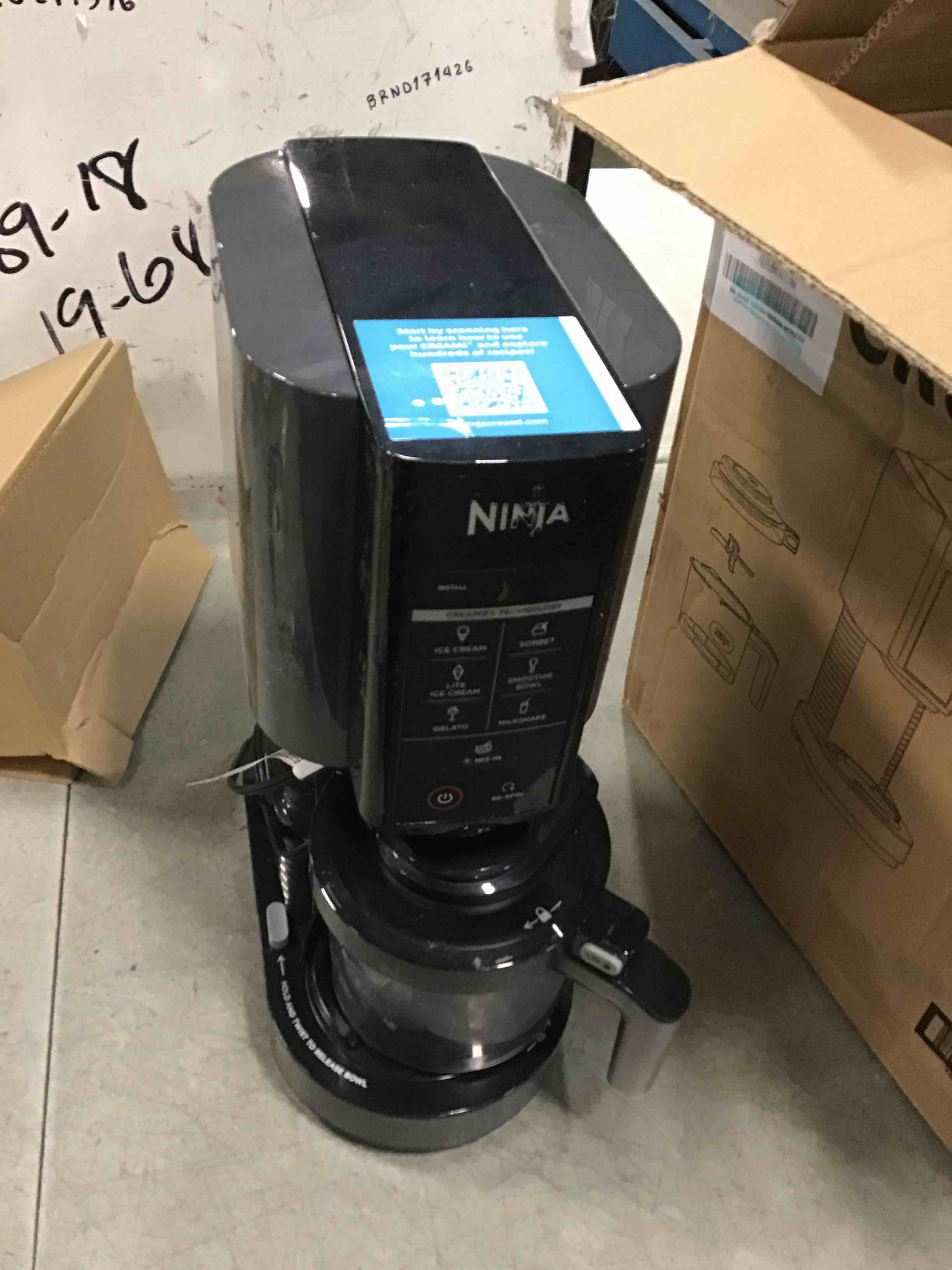 https://s3.amazonaws.com/lotting-images-prod/bidfta/PNK1356763_1734439511743.jpeg