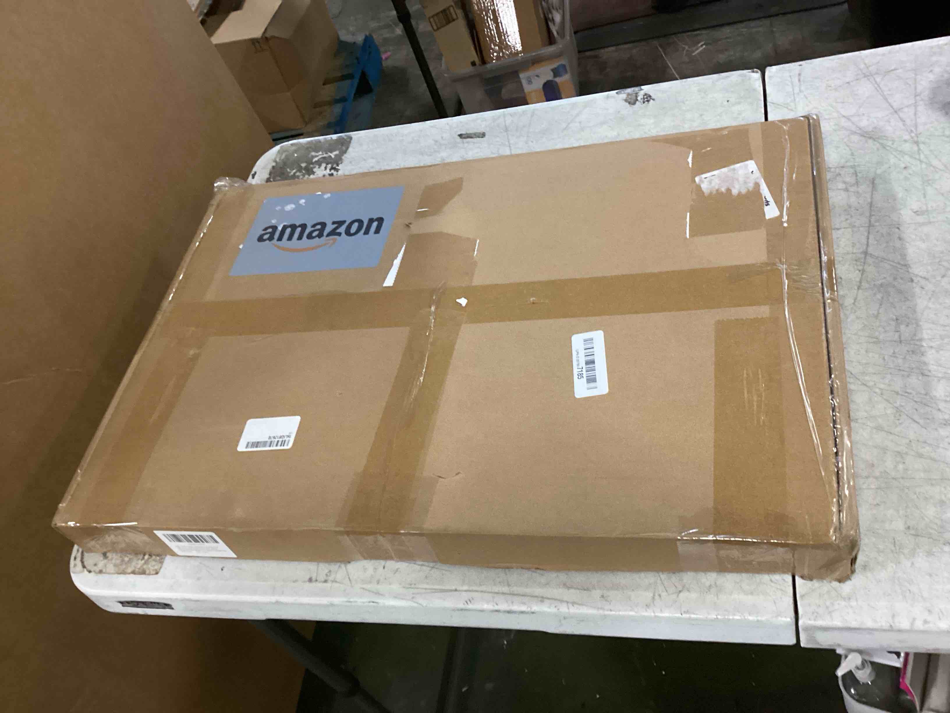 https://s3.amazonaws.com/lotting-images-prod/bidfta/PNK1358656_1734722555789.jpeg