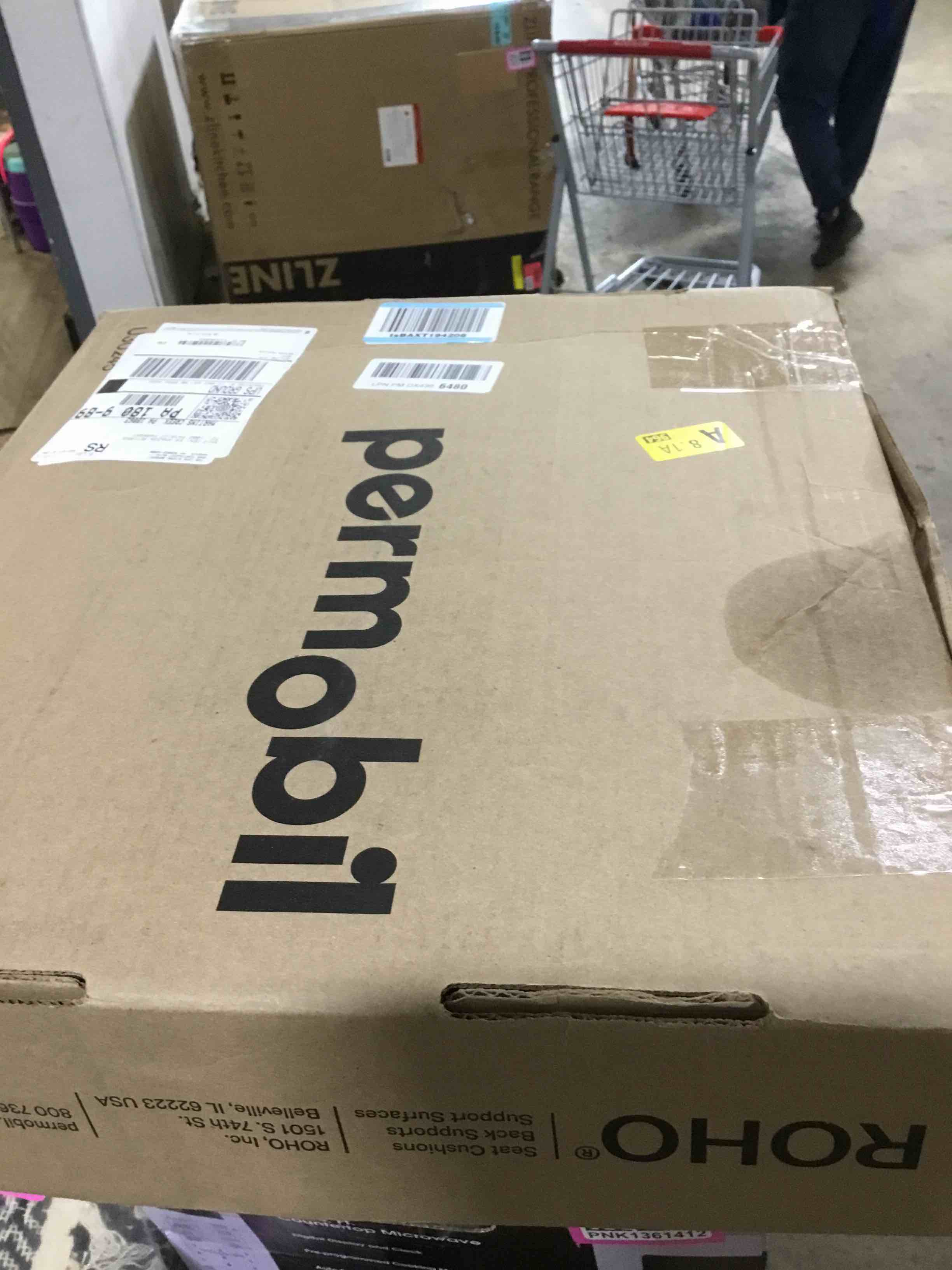https://s3.amazonaws.com/lotting-images-prod/bidfta/PNK1361369_1750369850114.jpeg