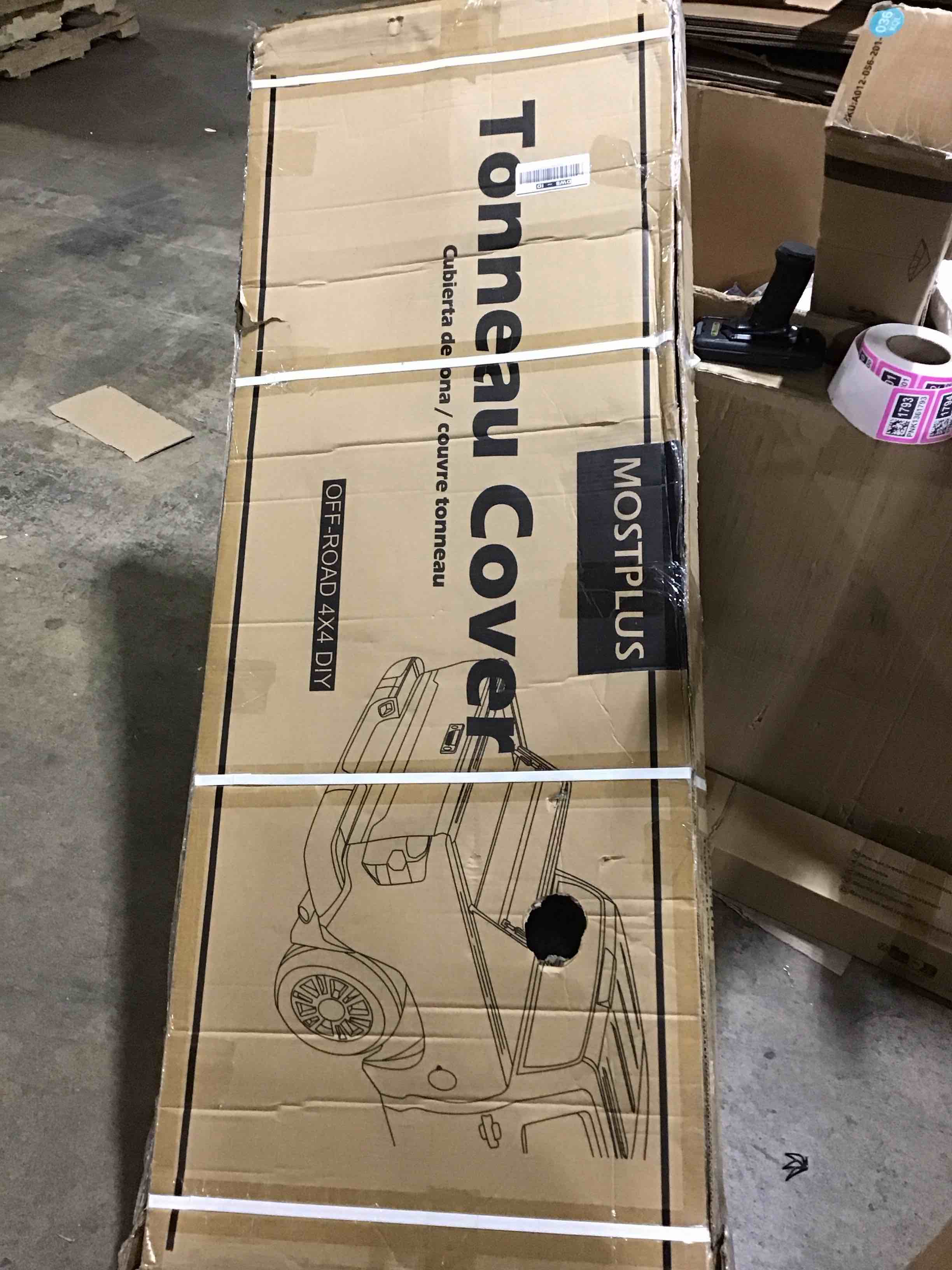 https://s3.amazonaws.com/lotting-images-prod/bidfta/PNK1361793_1755714312959.jpeg