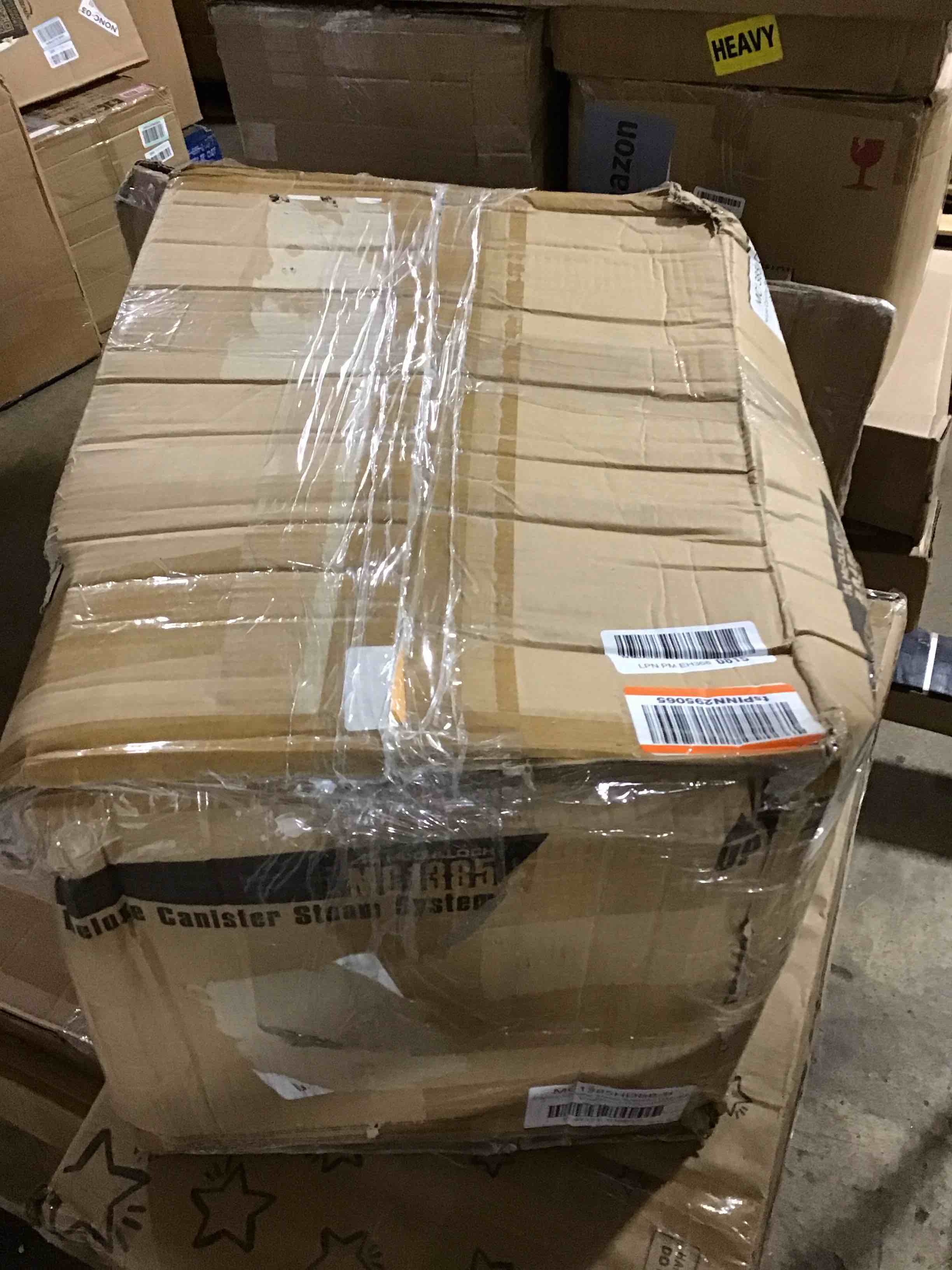 https://s3.amazonaws.com/lotting-images-prod/bidfta/PNK1361825_1756244213312.jpeg