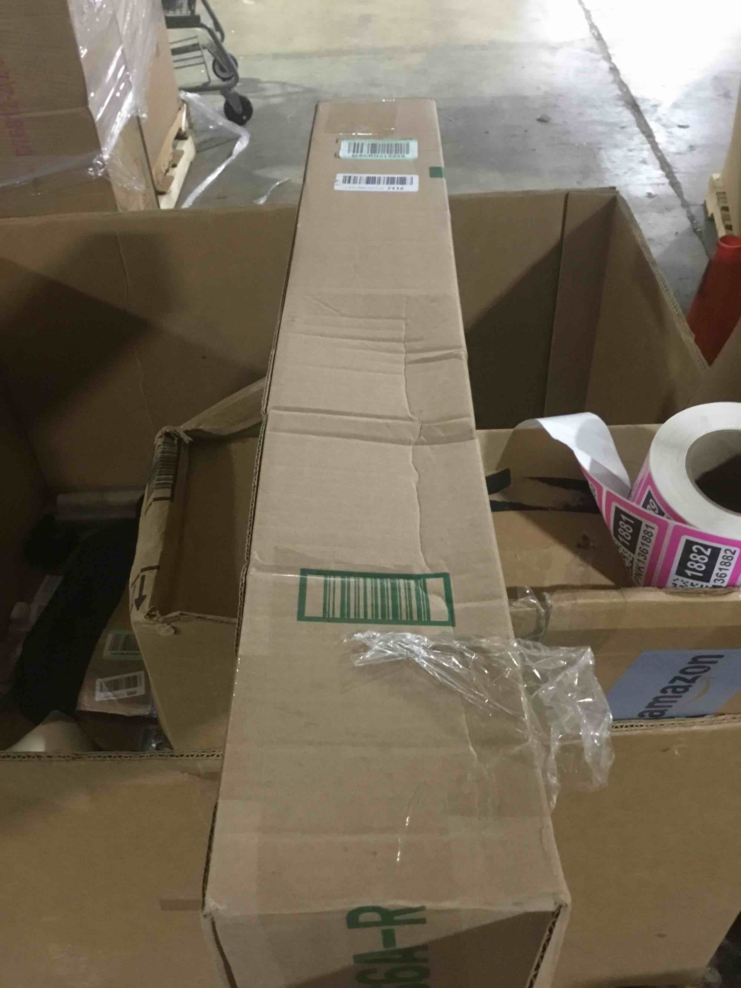 https://s3.amazonaws.com/lotting-images-prod/bidfta/PNK1361879_1756992819295.jpeg
