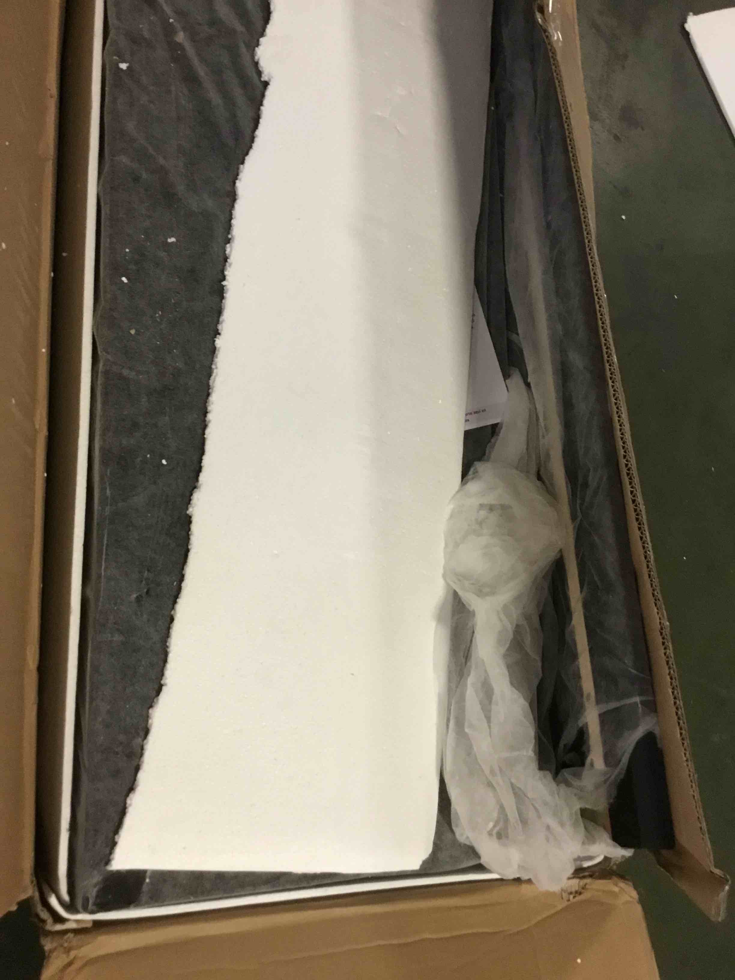 https://s3.amazonaws.com/lotting-images-prod/bidfta/PNK1366994_1732292228862.jpeg