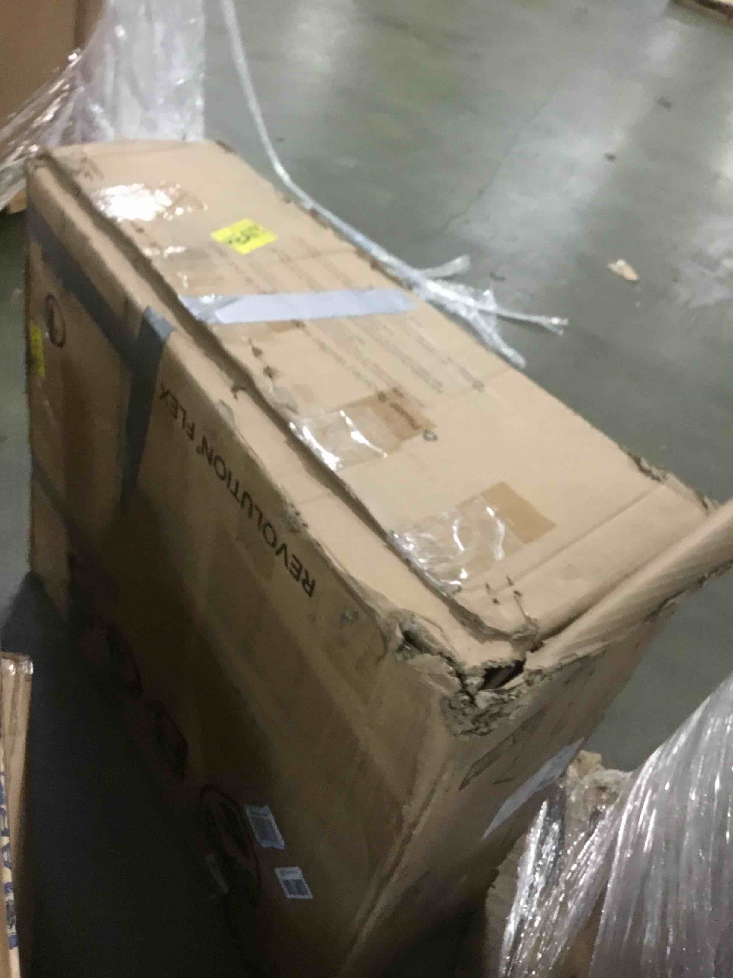 https://s3.amazonaws.com/lotting-images-prod/bidfta/PNK1367282_1732715979656.jpeg