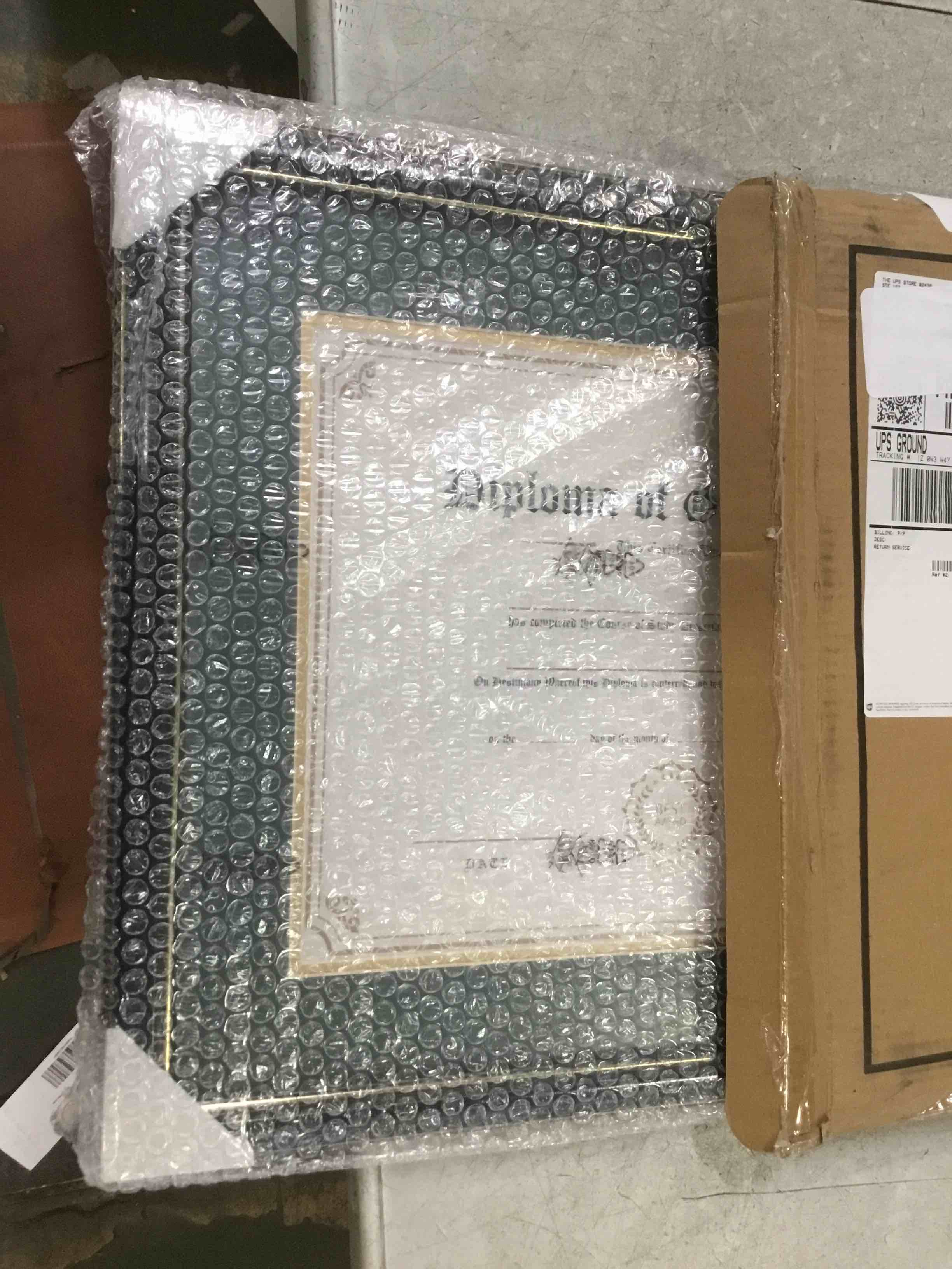 https://s3.amazonaws.com/lotting-images-prod/bidfta/PNK1367824_1733160402890.jpeg