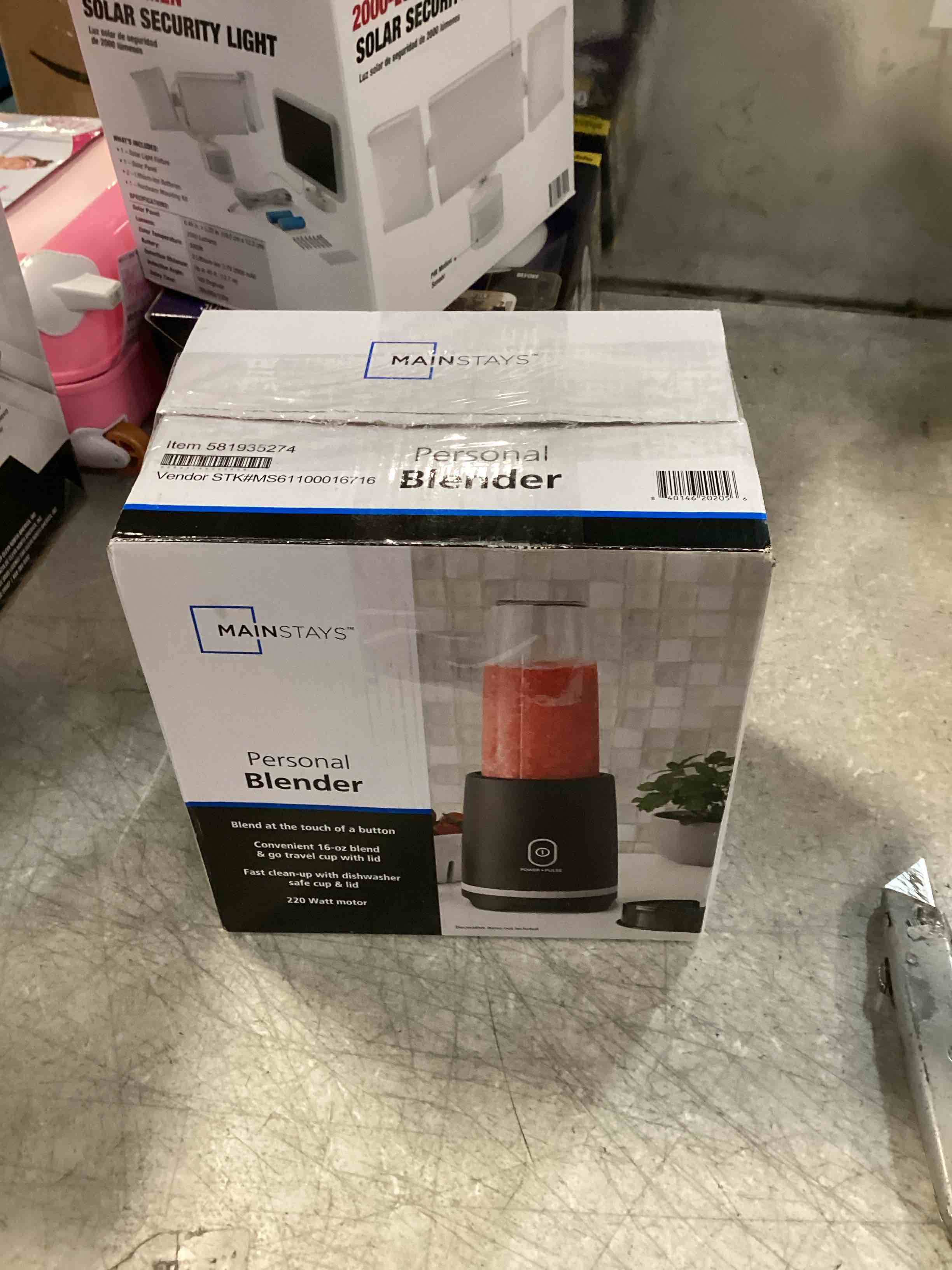 https://s3.amazonaws.com/lotting-images-prod/bidfta/PNK1368137_1733254420937.jpeg