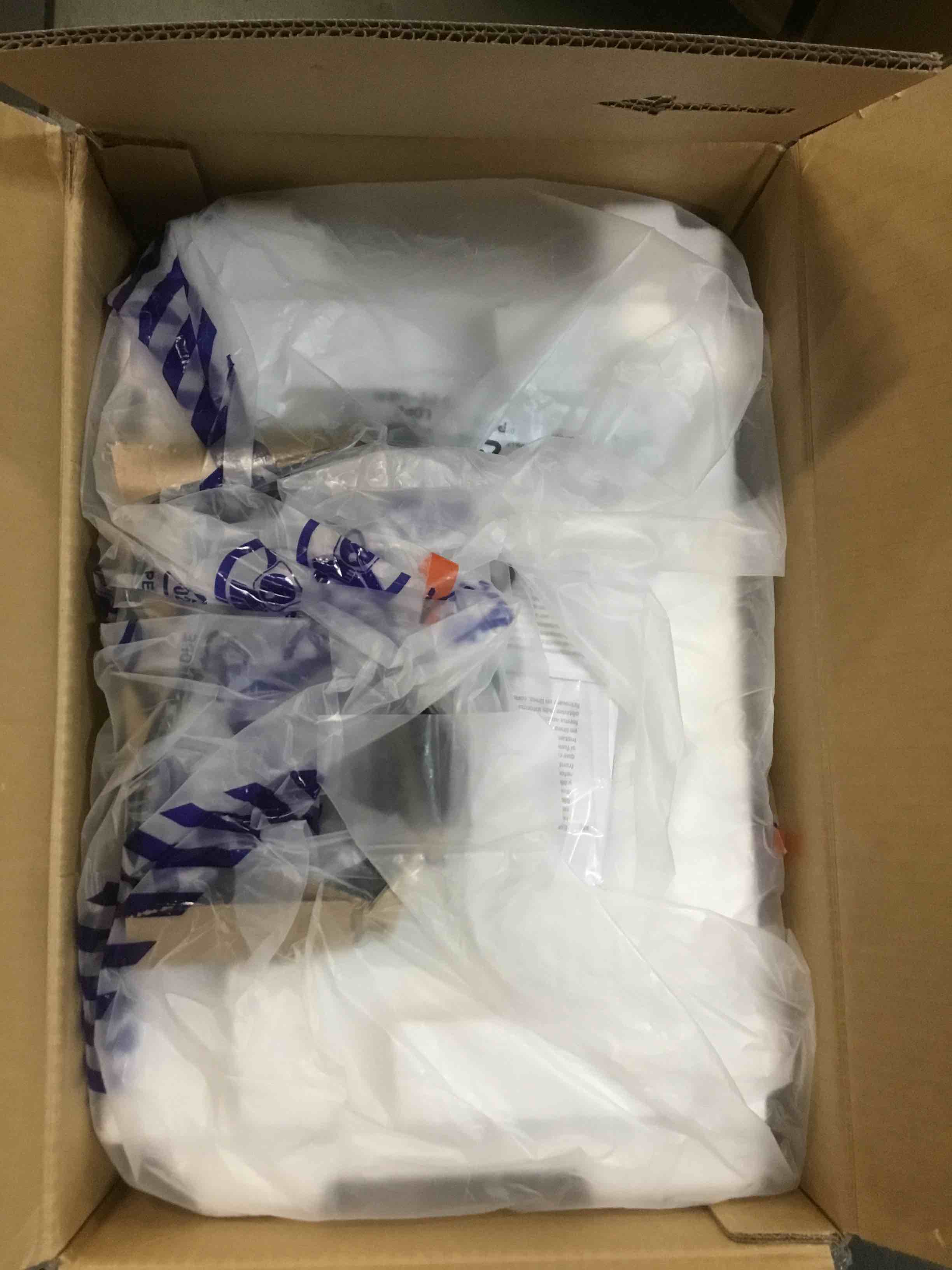 https://s3.amazonaws.com/lotting-images-prod/bidfta/PNK1368229_1733317131292.jpeg