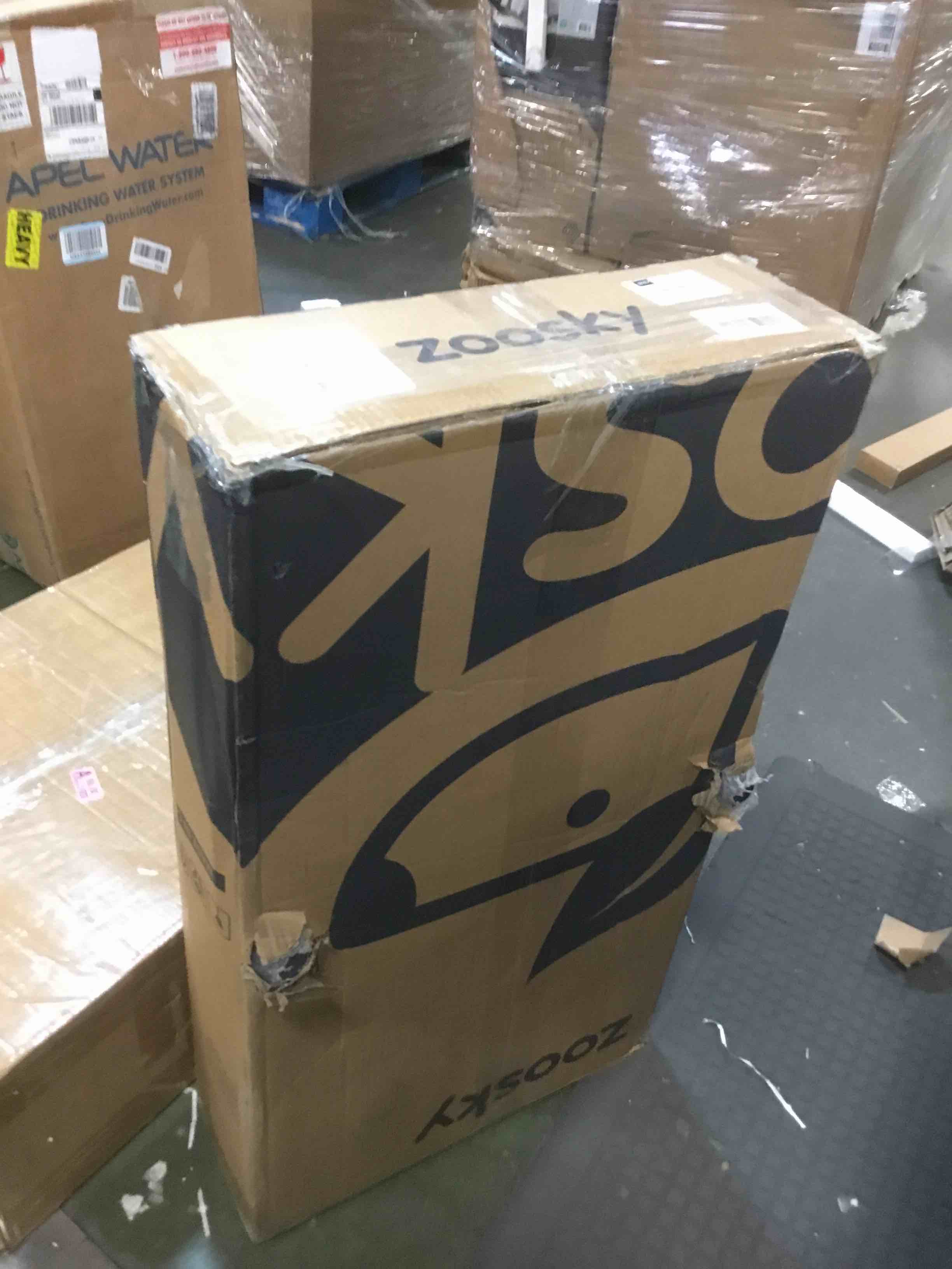https://s3.amazonaws.com/lotting-images-prod/bidfta/PNK1368328_1733329250291.jpeg