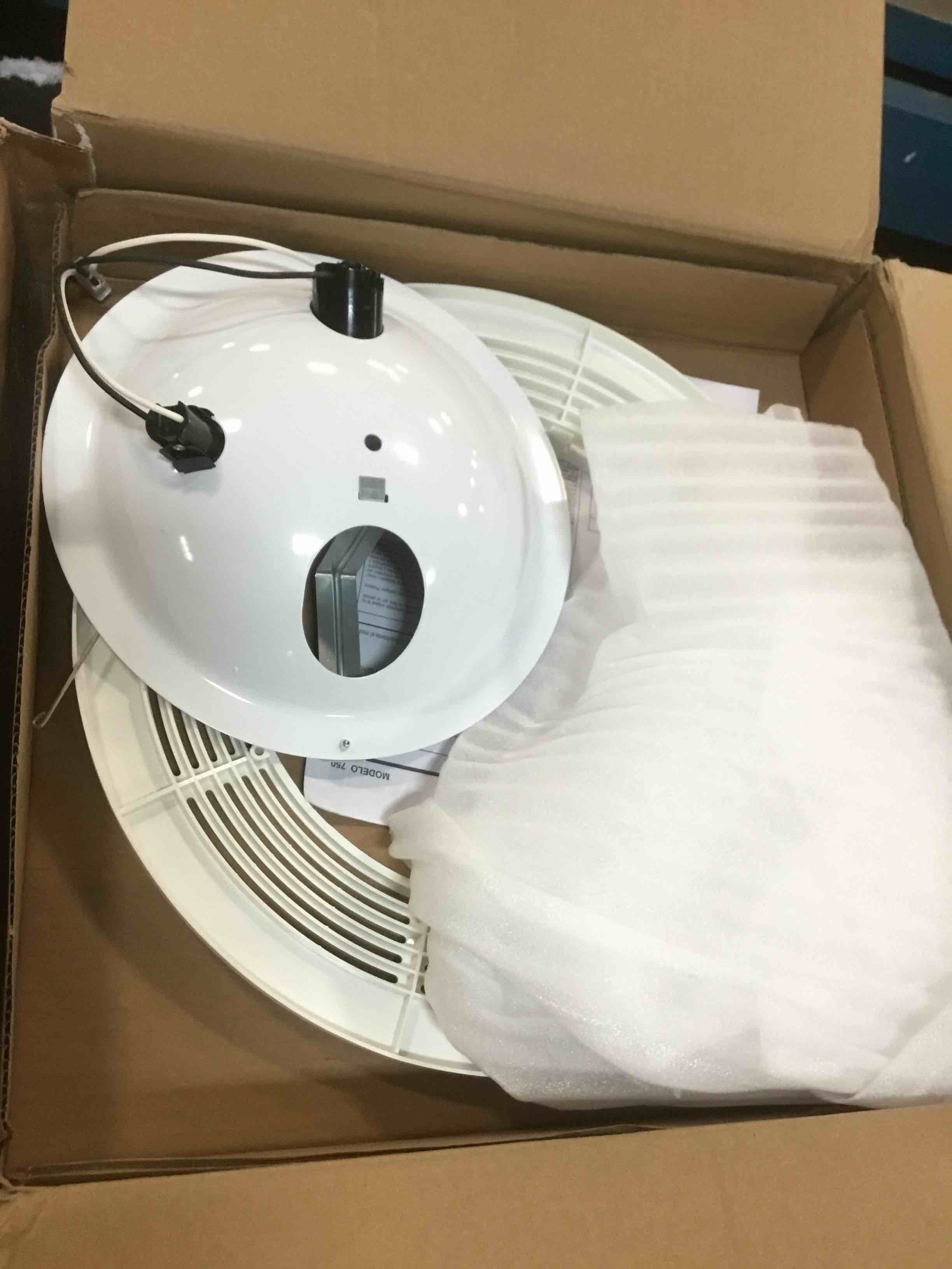 https://s3.amazonaws.com/lotting-images-prod/bidfta/PNK1368676_1733418184637.jpeg