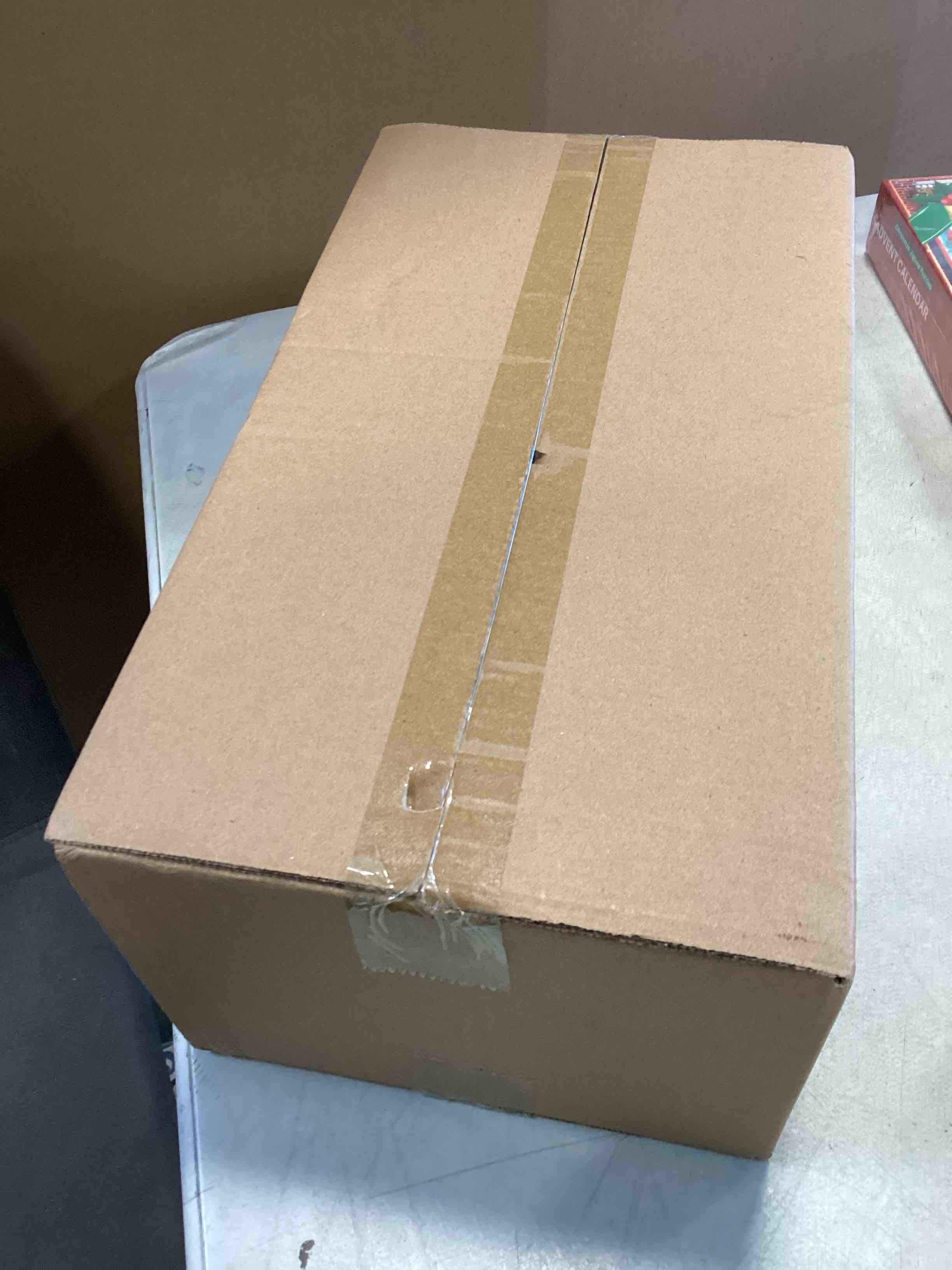 https://s3.amazonaws.com/lotting-images-prod/bidfta/PNK1370403_1732650758451.jpeg