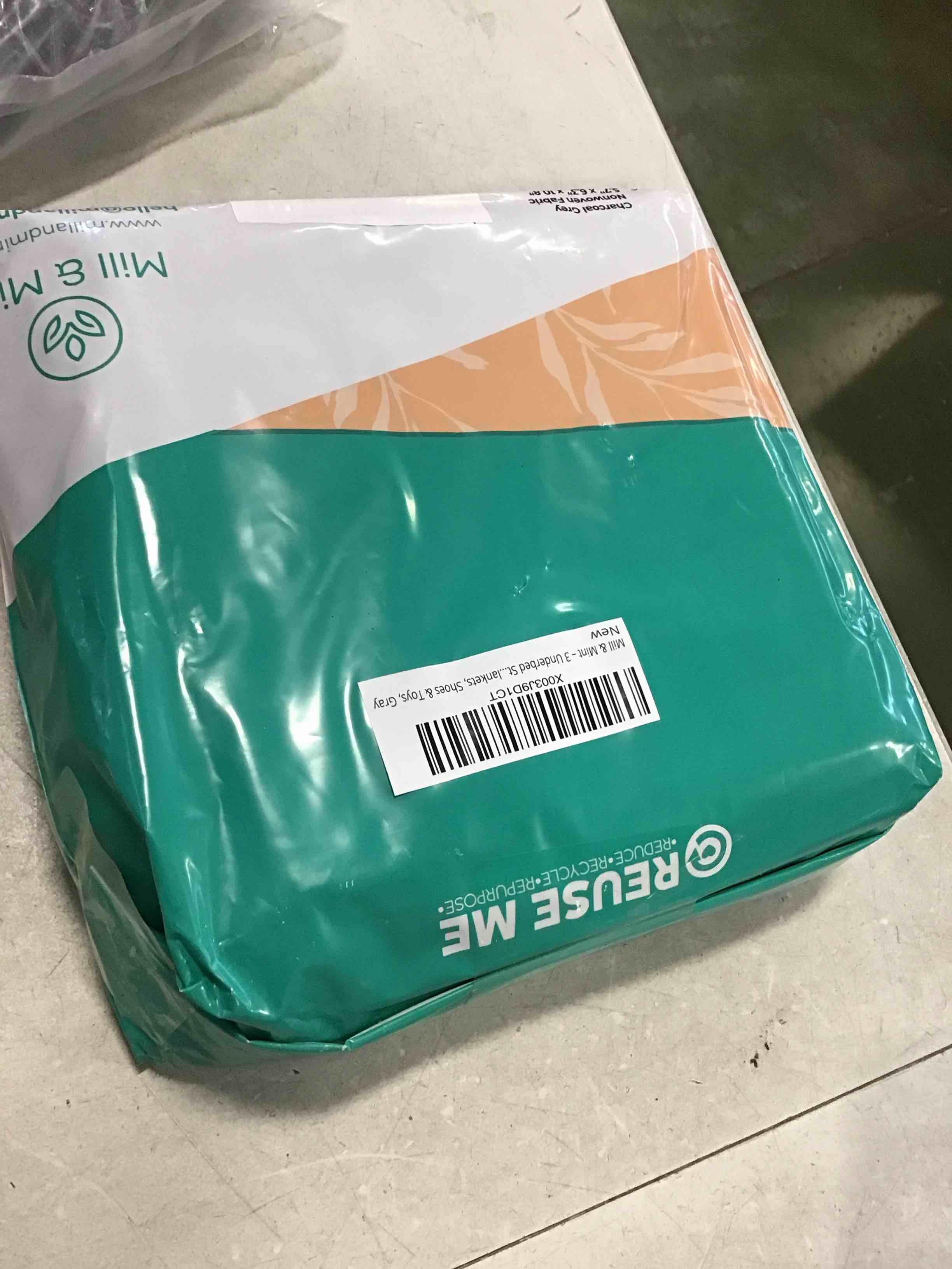 https://s3.amazonaws.com/lotting-images-prod/bidfta/PNK1370603_1732718236868.jpeg