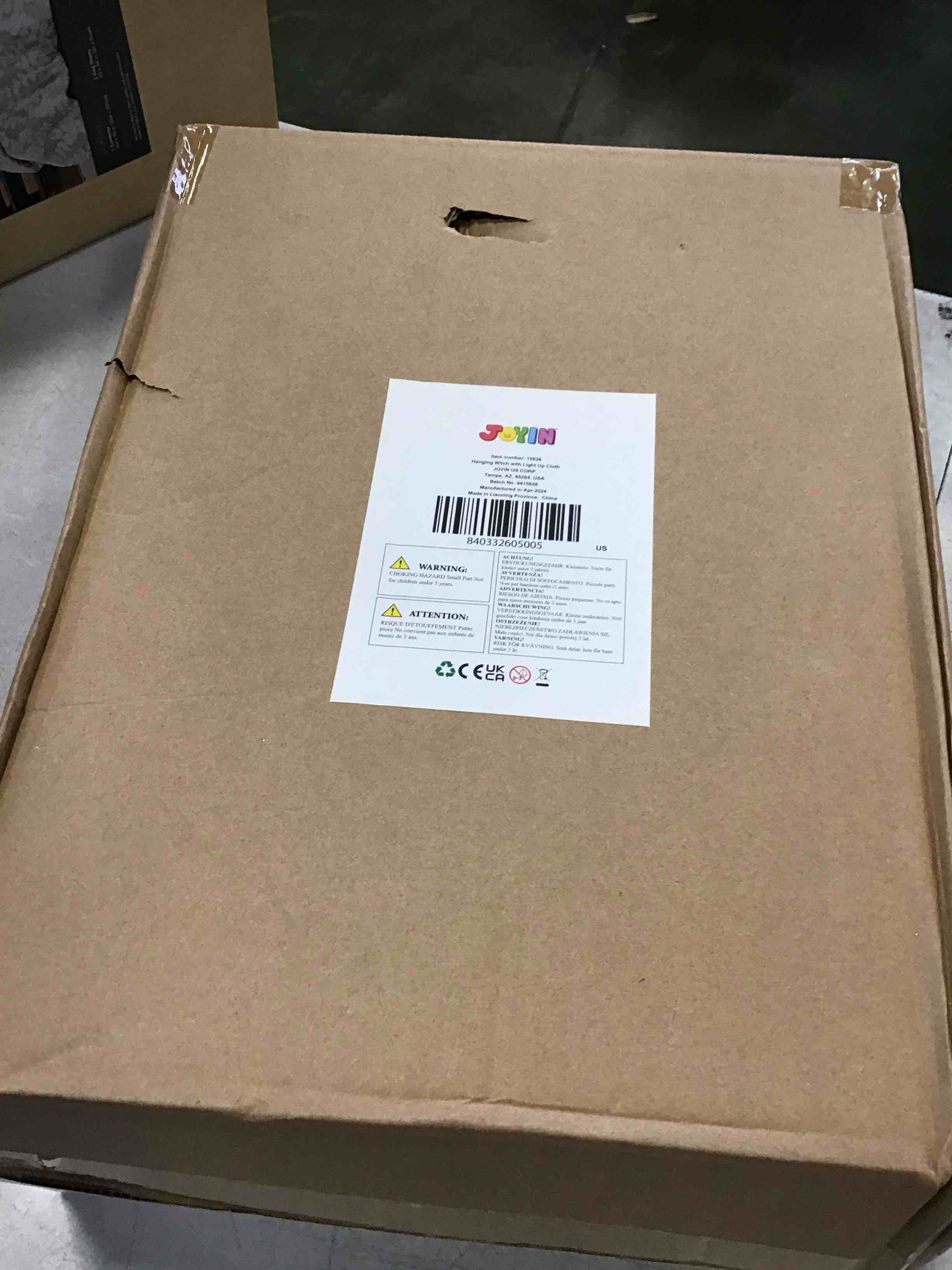 https://s3.amazonaws.com/lotting-images-prod/bidfta/PNK1370664_1732725295903.jpeg