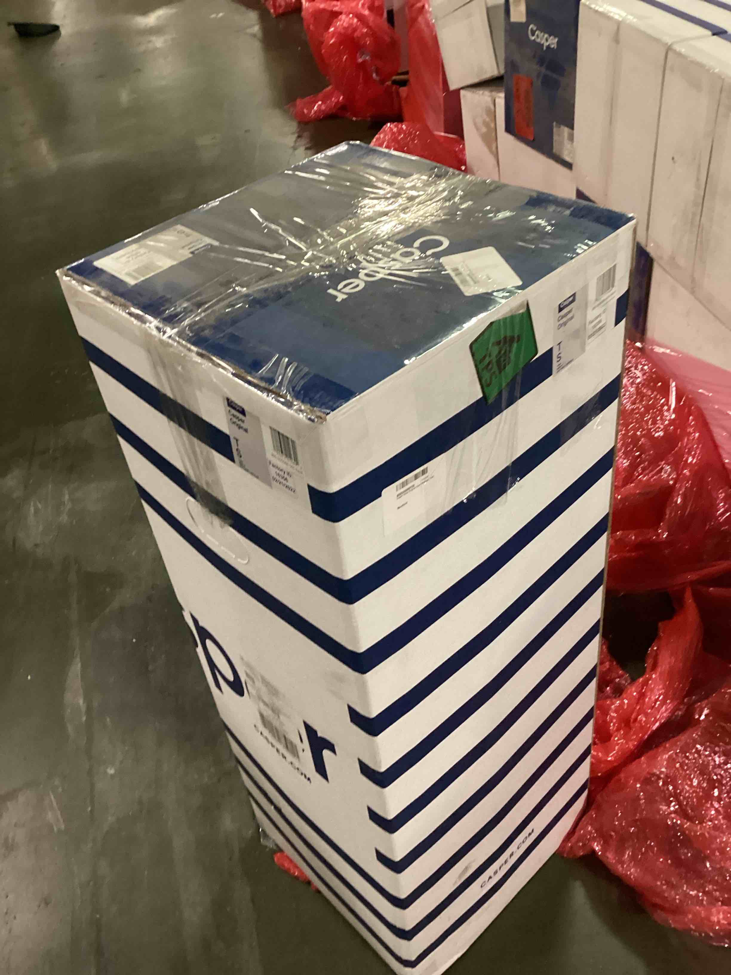 https://s3.amazonaws.com/lotting-images-prod/bidfta/PNK1373148_1732585600740.jpeg